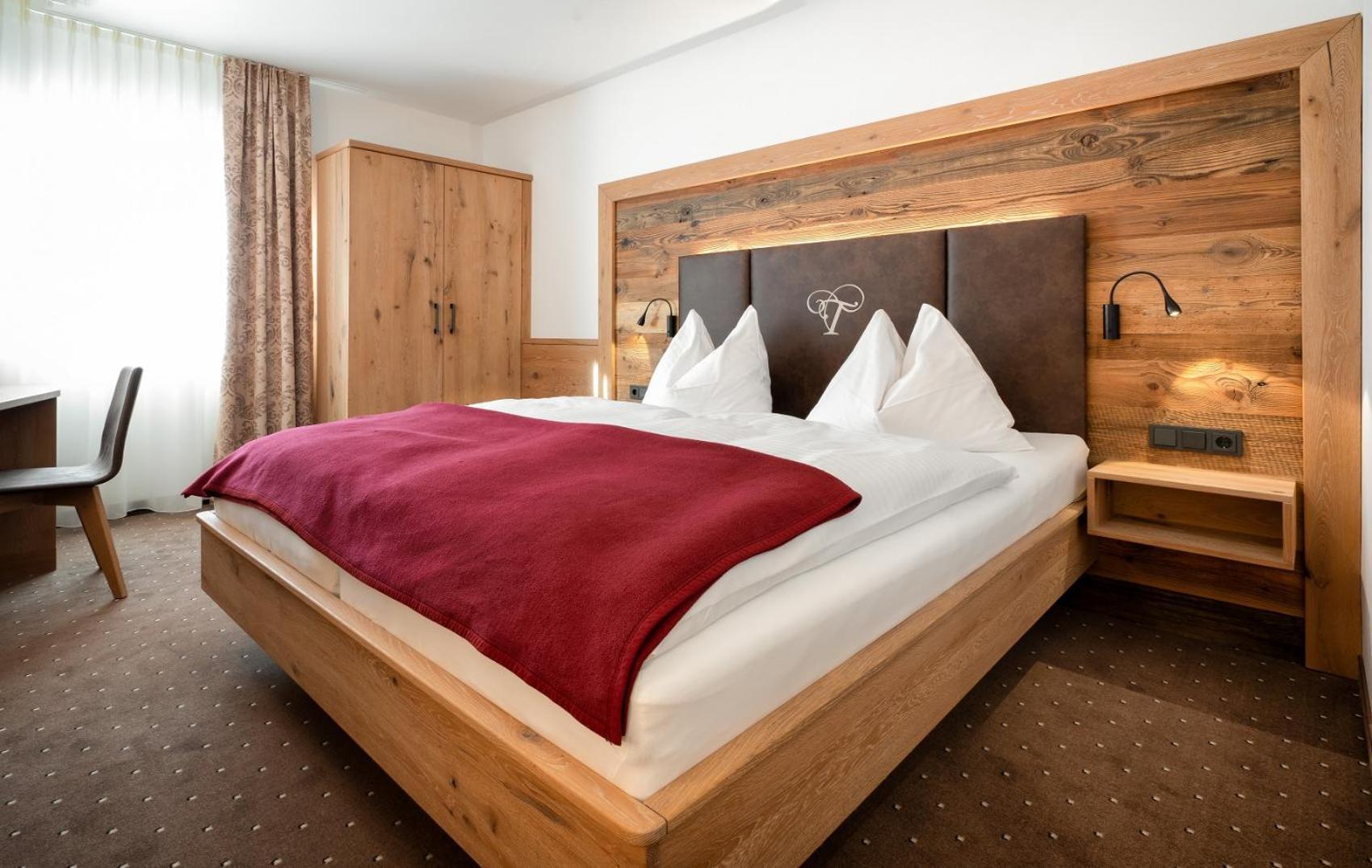 Double Room with Balcony photo 3