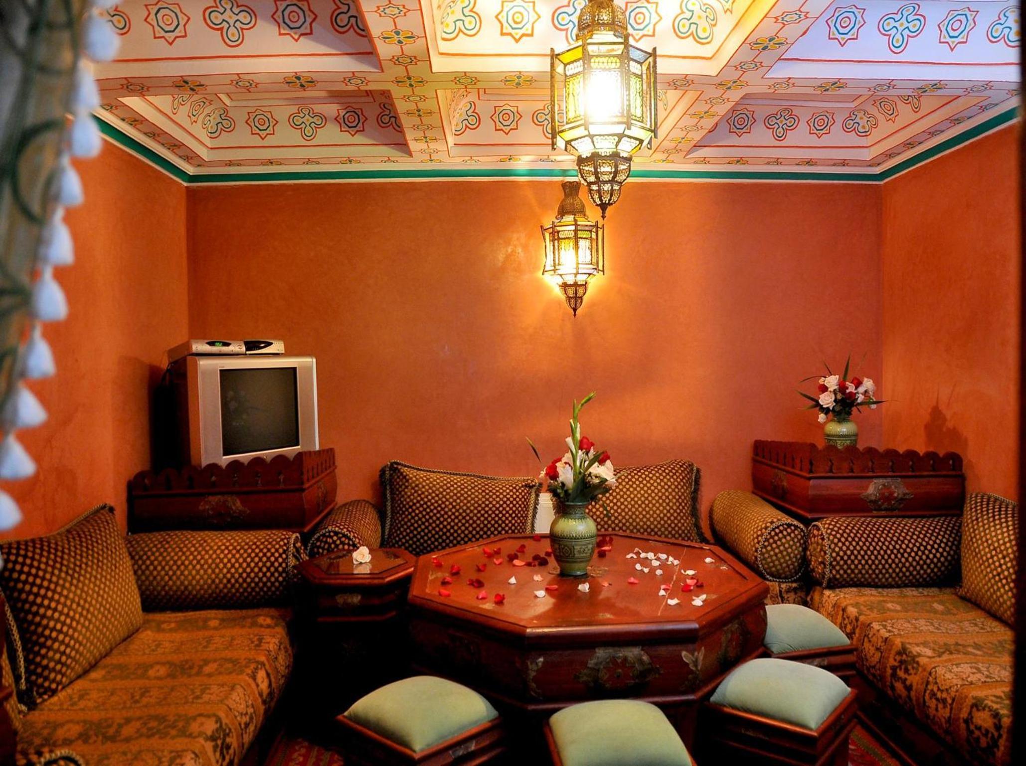 Double Room - Photo 16