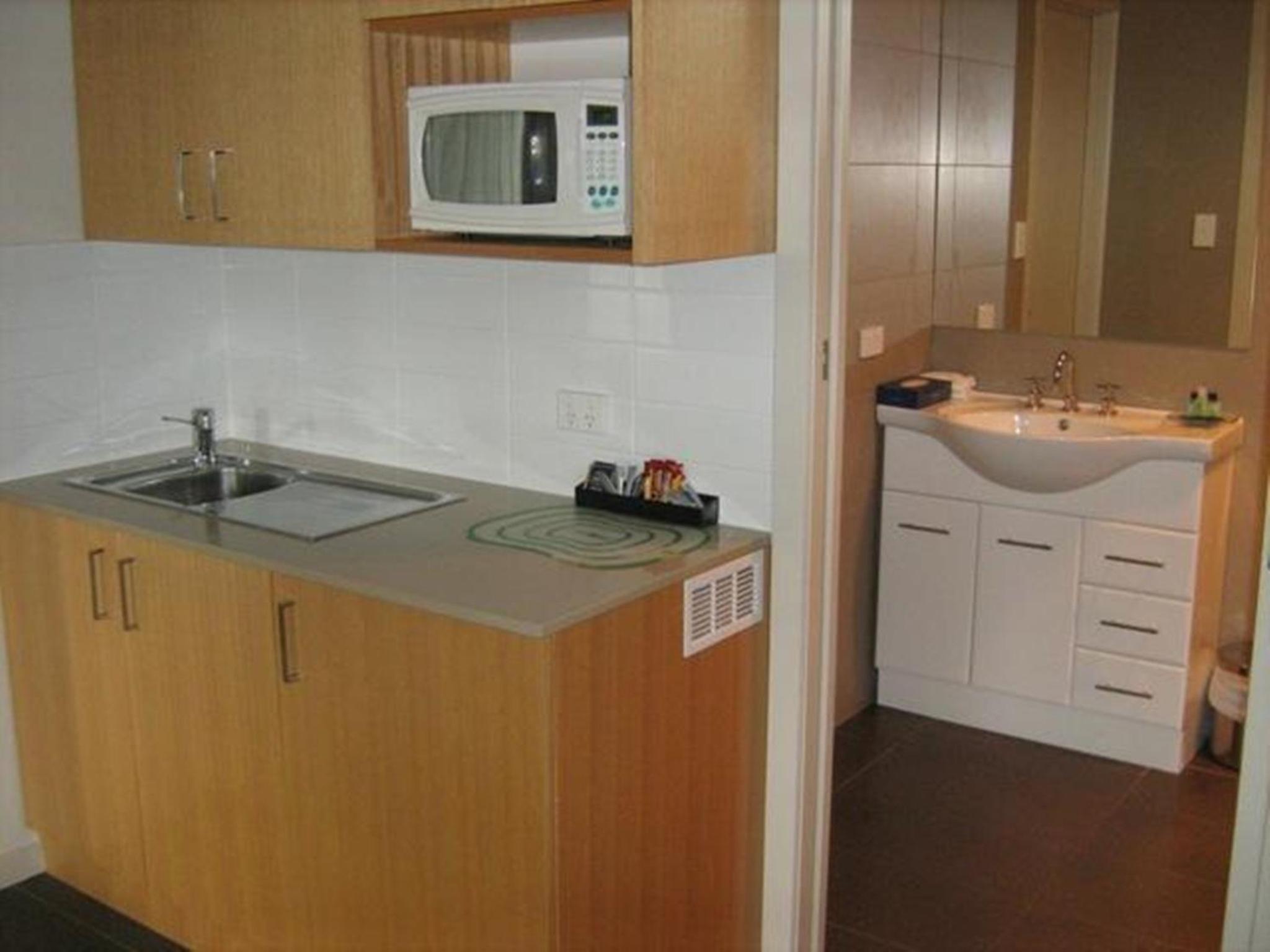 Luxury One-Bedroom Apartment with Spa Bath  - Photo 5