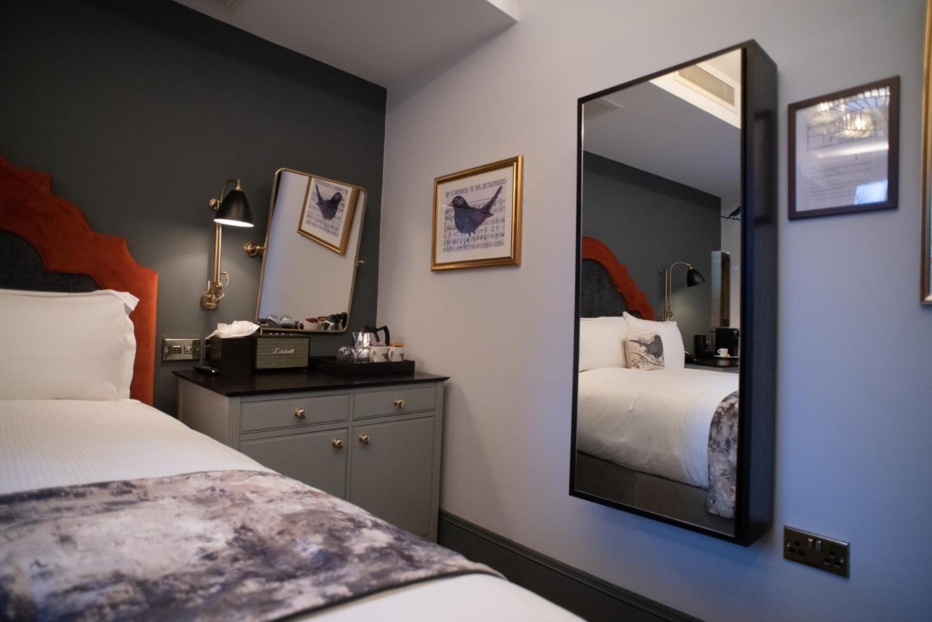 Superior King Room photo 1