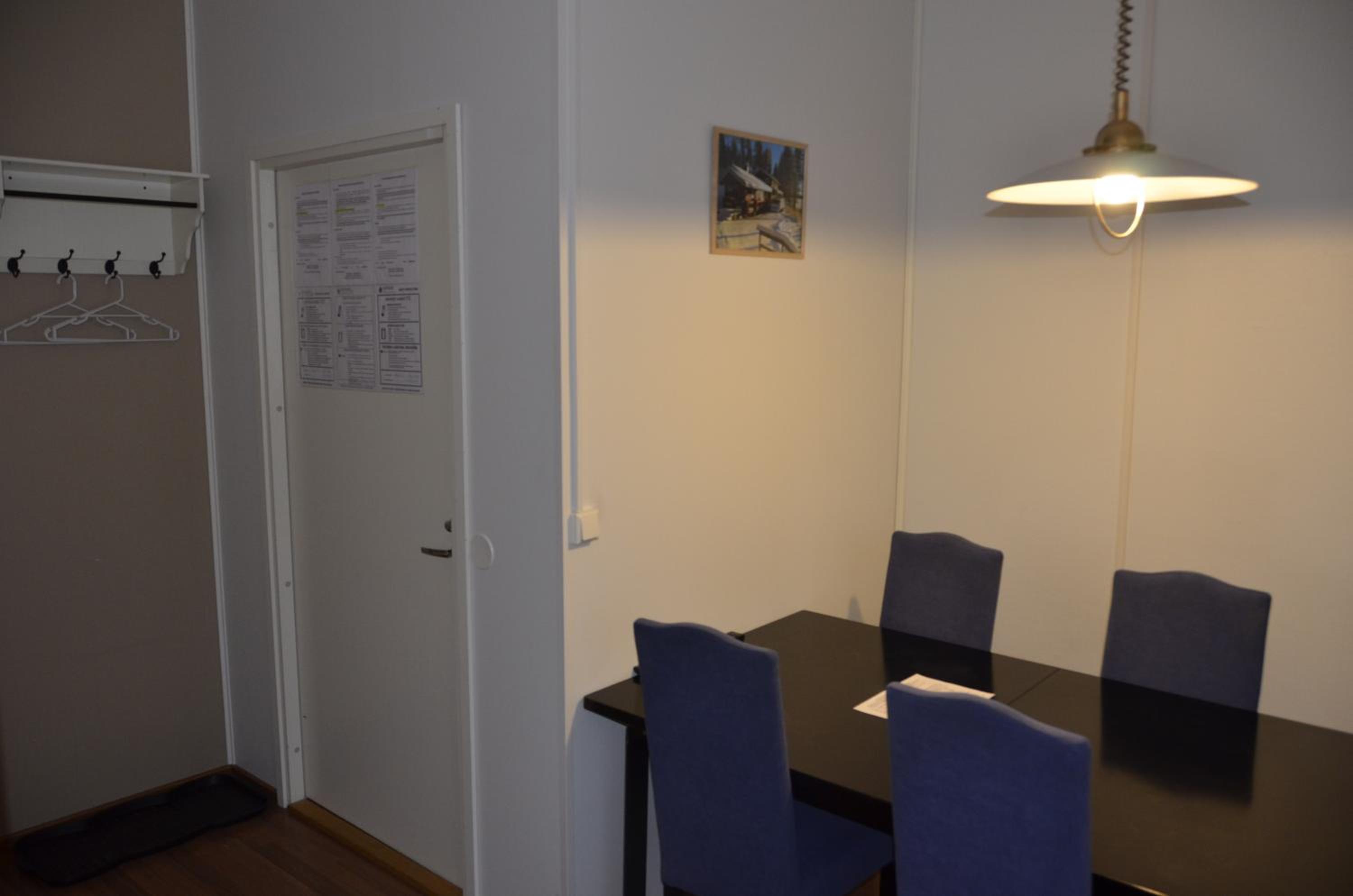 Two-Room Apartment with One Bedroom, Private Bathroom and Kitchen - Photo 7