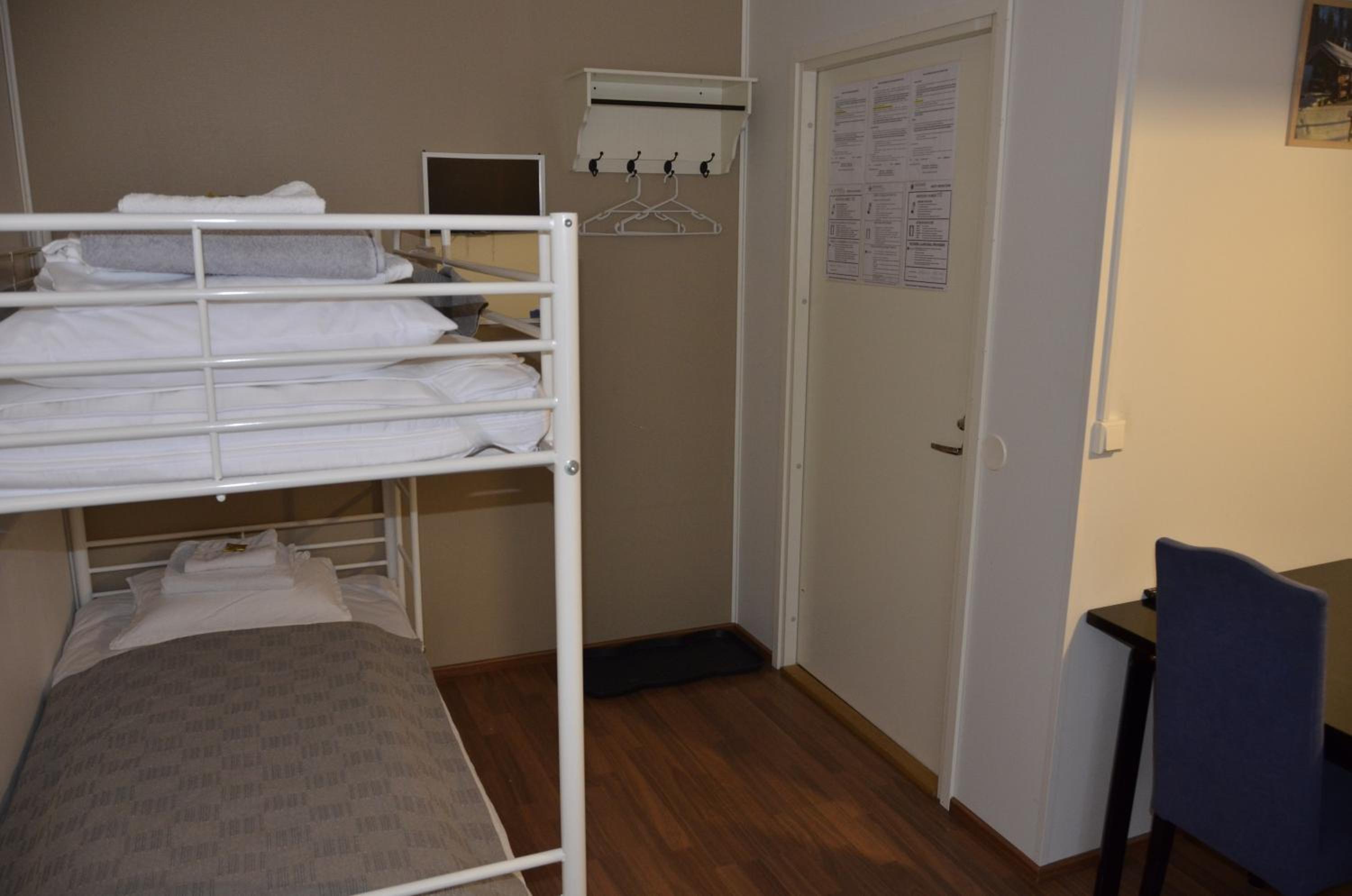 Two-Room Apartment with One Bedroom, Private Bathroom and Kitchen - Photo 6