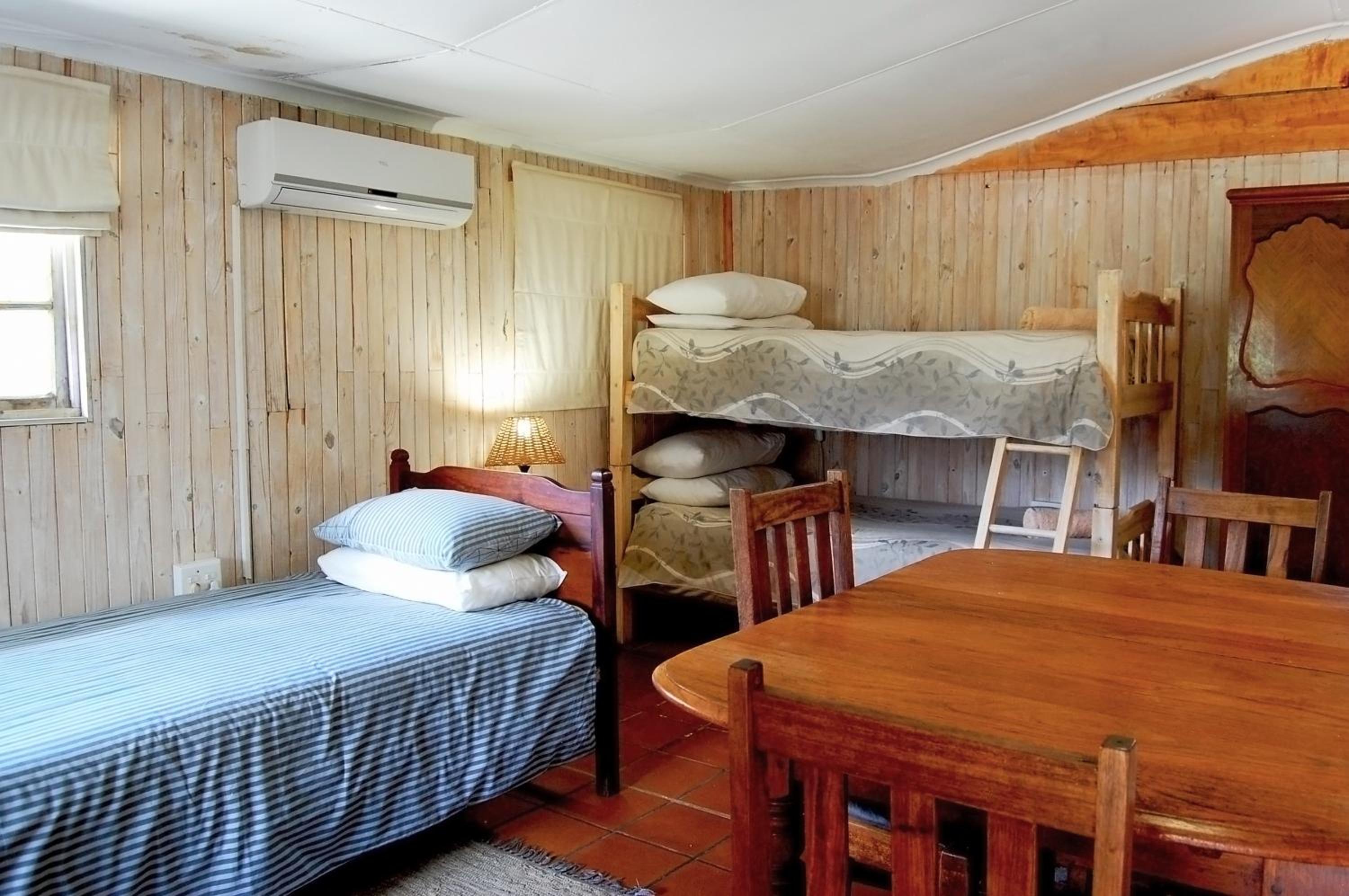 Classic Cabin - Photo 1