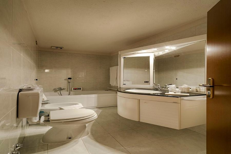 Economy quadruple room