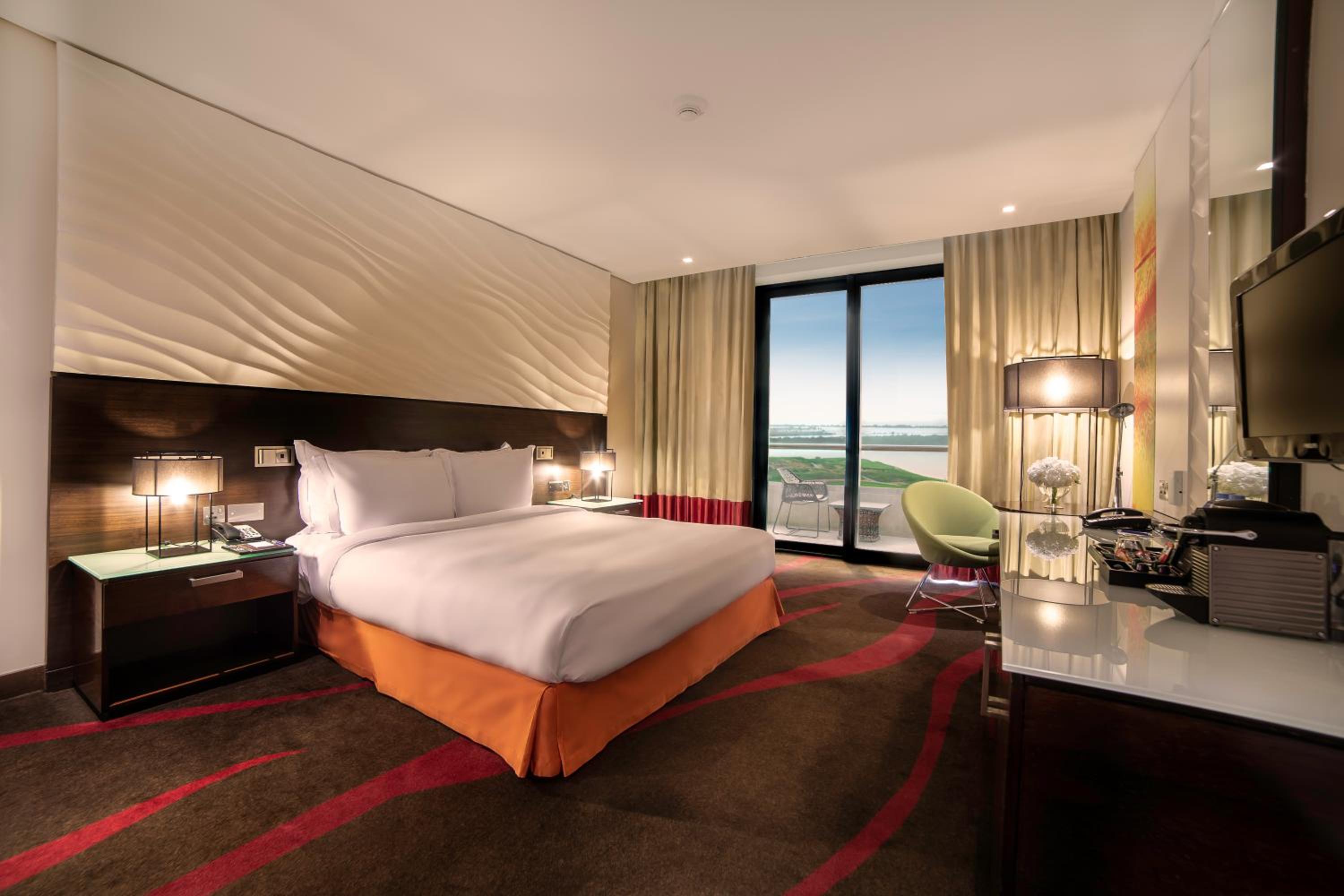 Executive Room With Sea View, Lounge And Free Beach Access photo 3