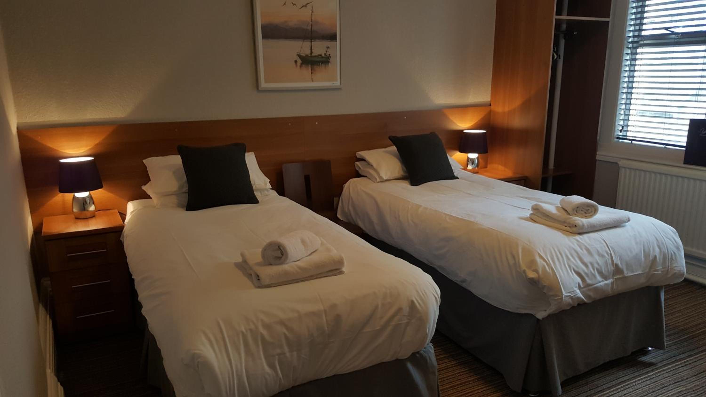 Standard Twin Room photo 1