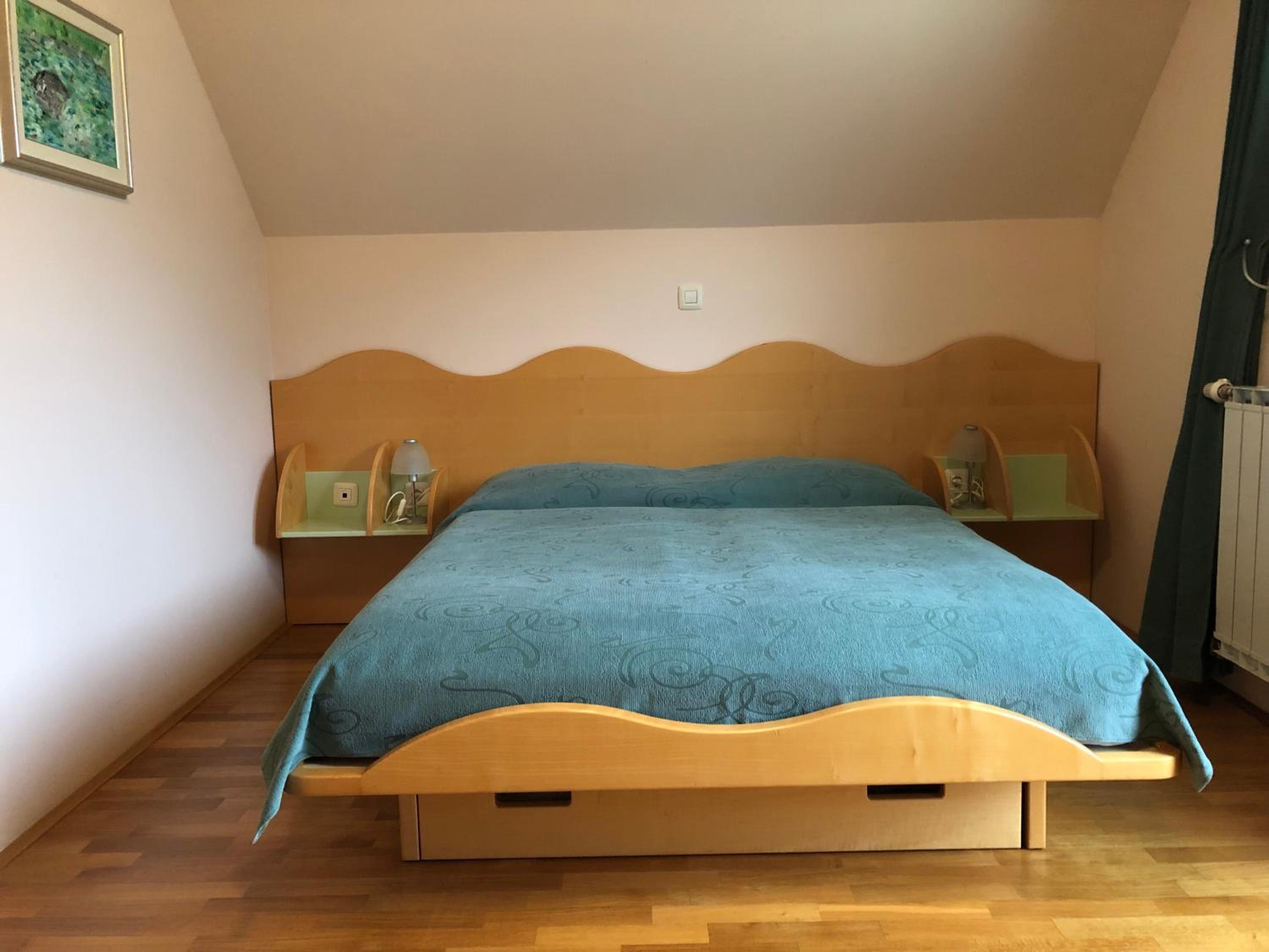Apartment with Mountain View photo 3