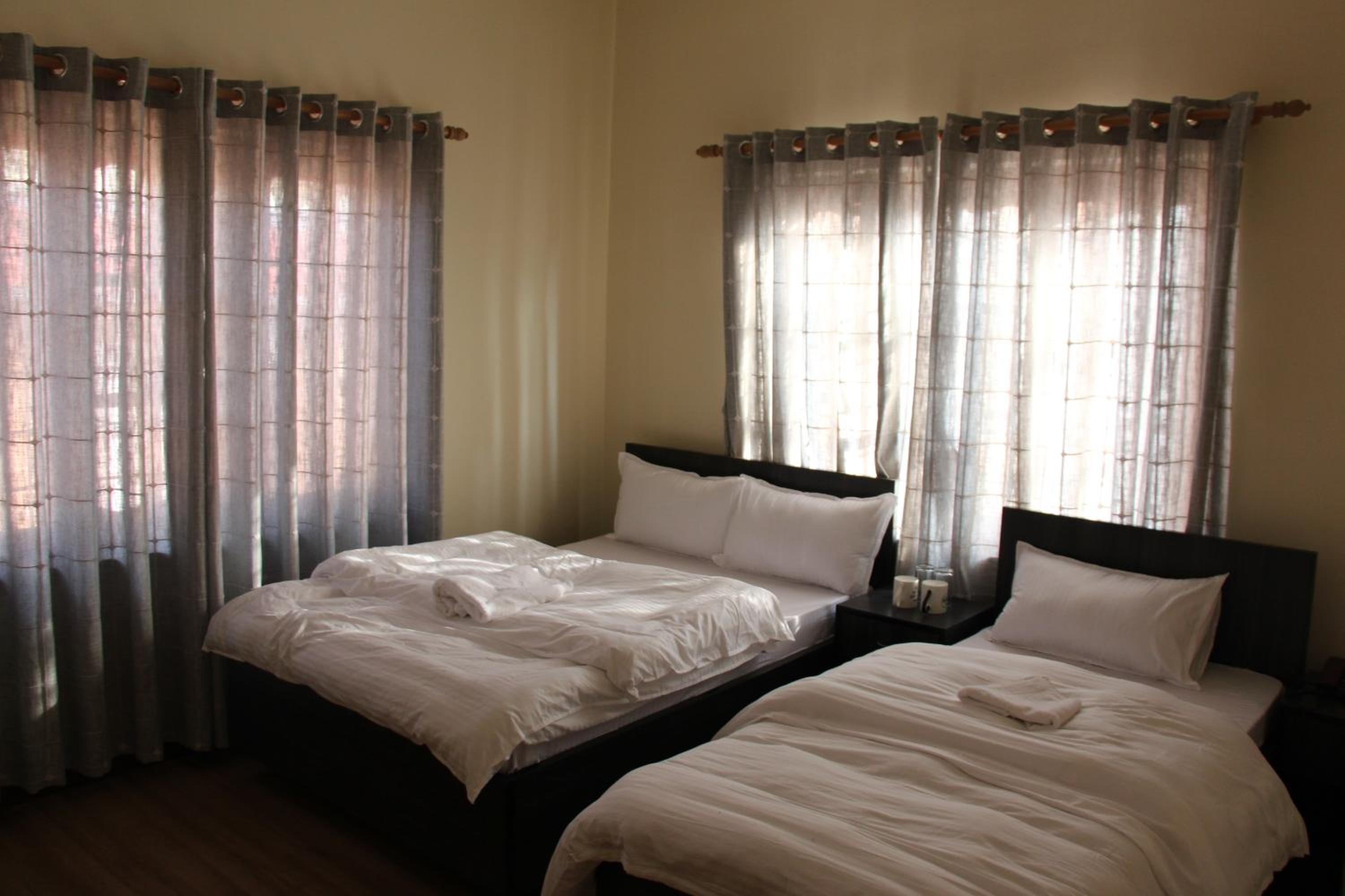 Standard Twin Room photo 2
