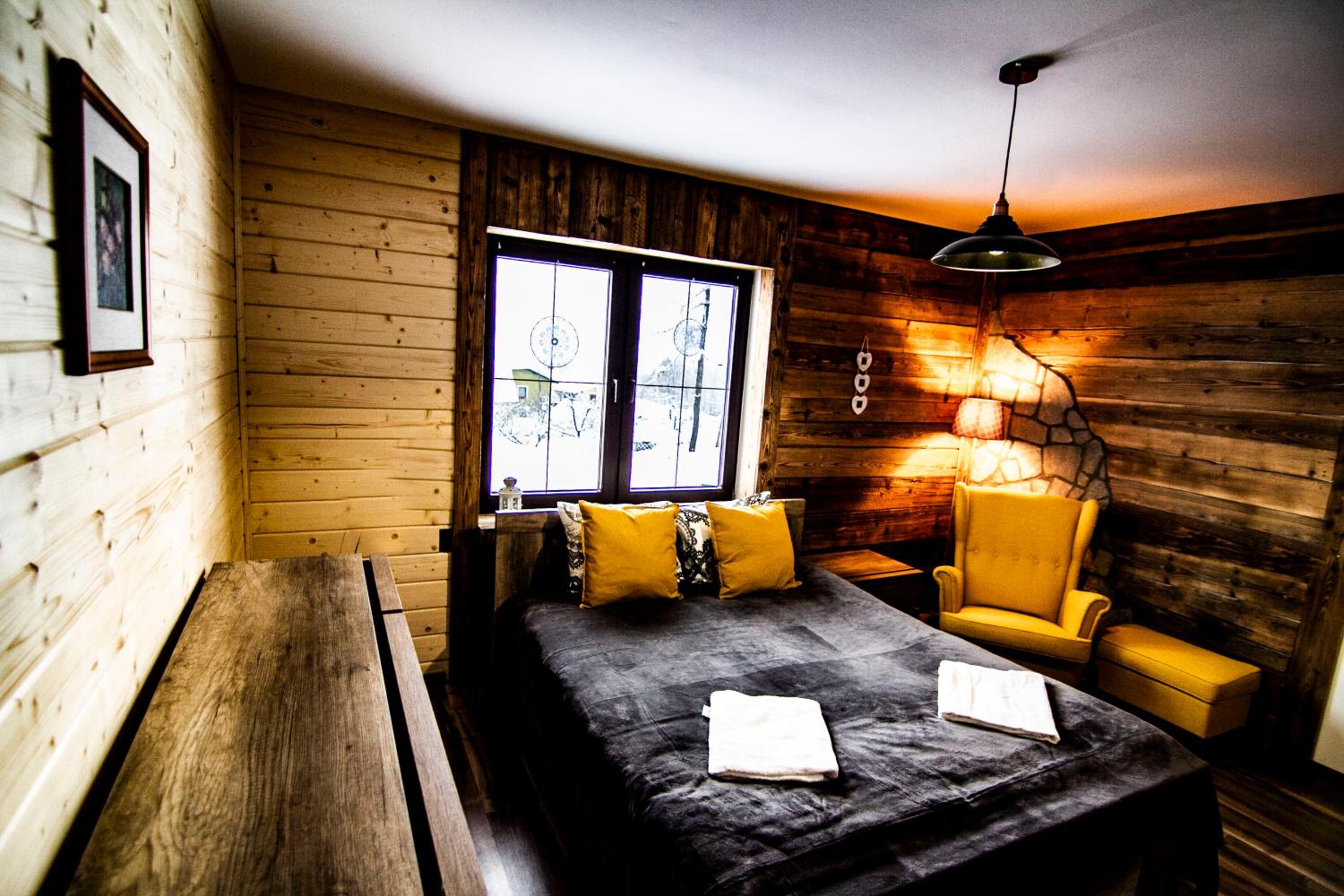 Three-Bedroom Chalet - Photo 2