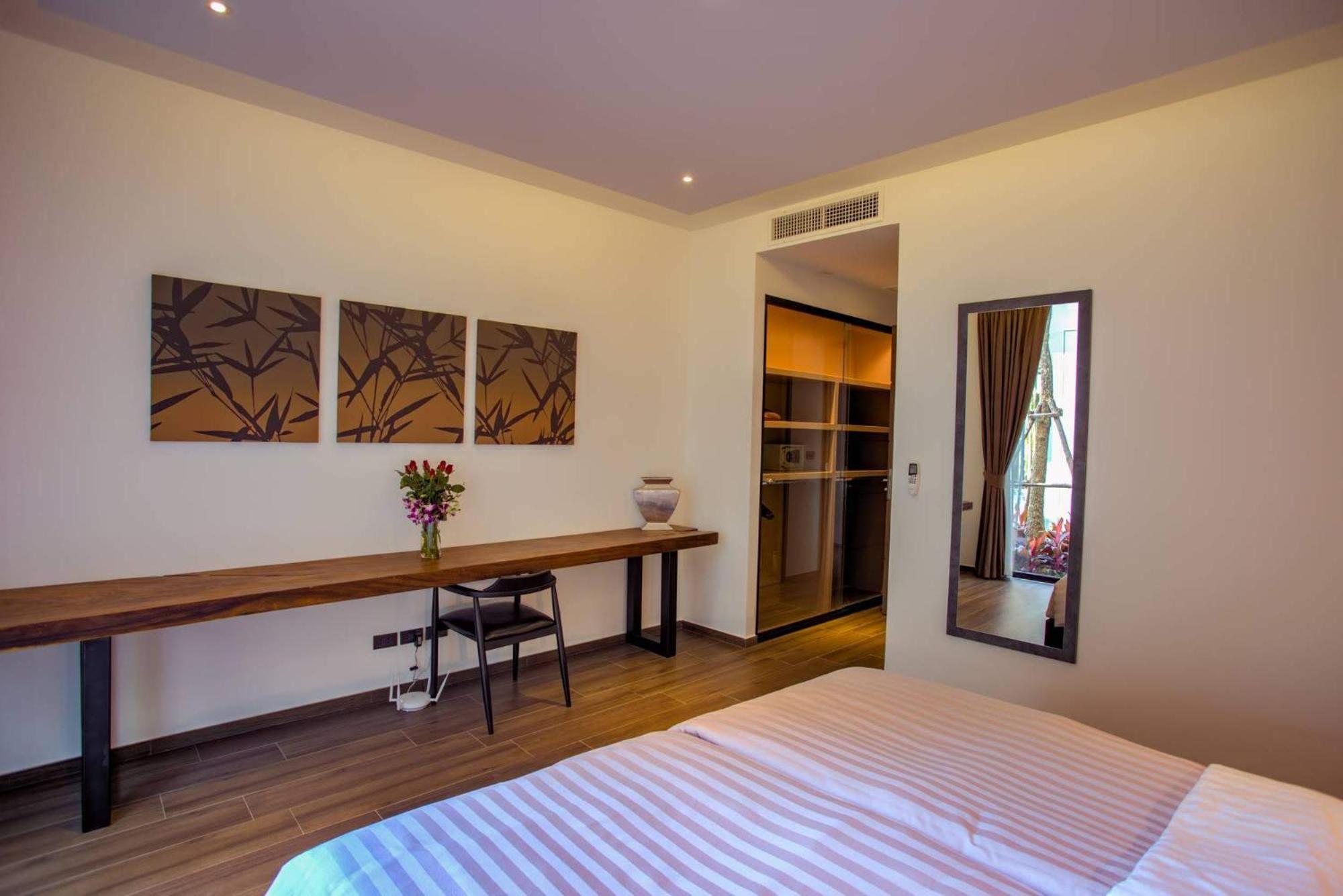 Apartment with Sea View - Photo 1
