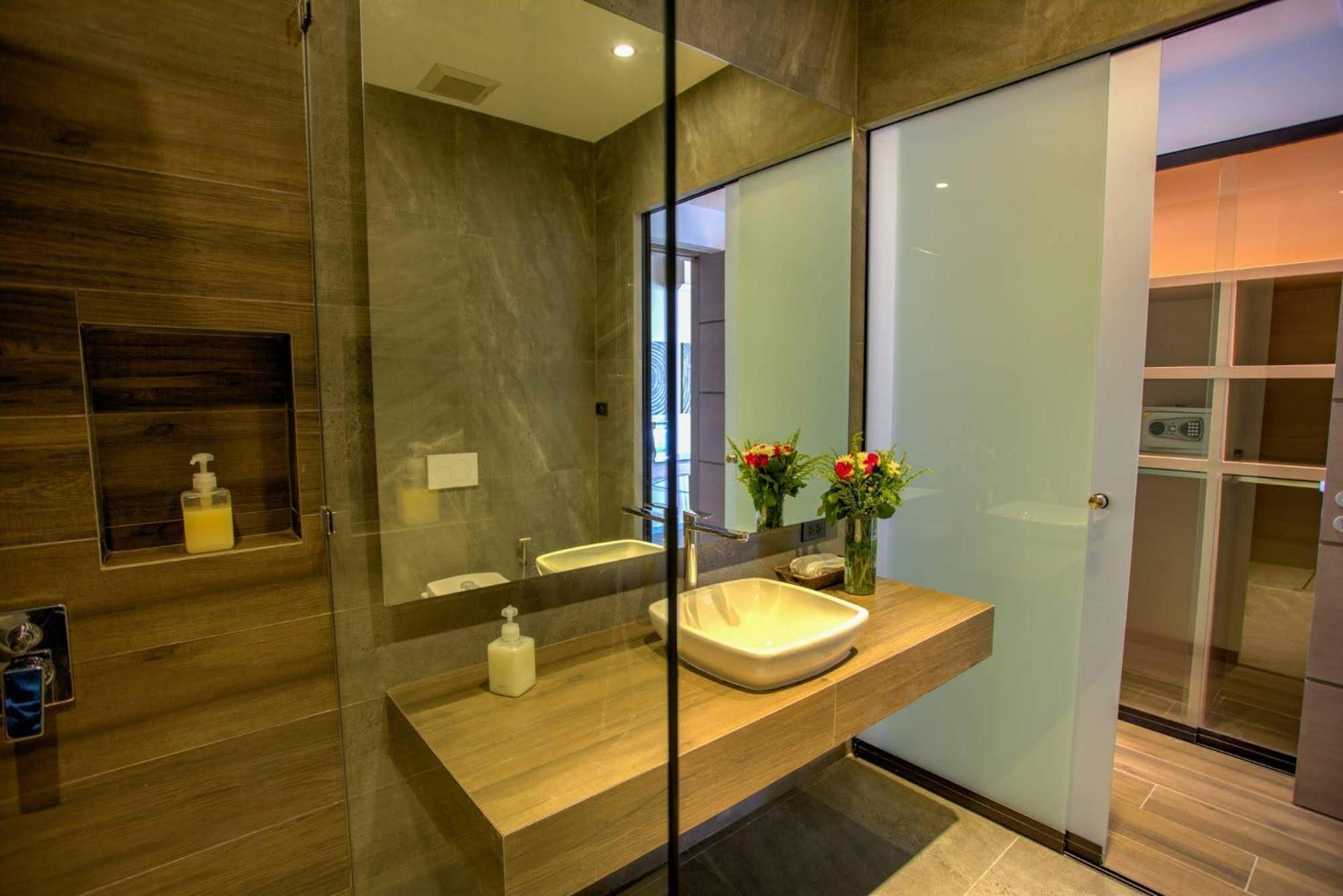 Apartment with Sea View - Photo 15