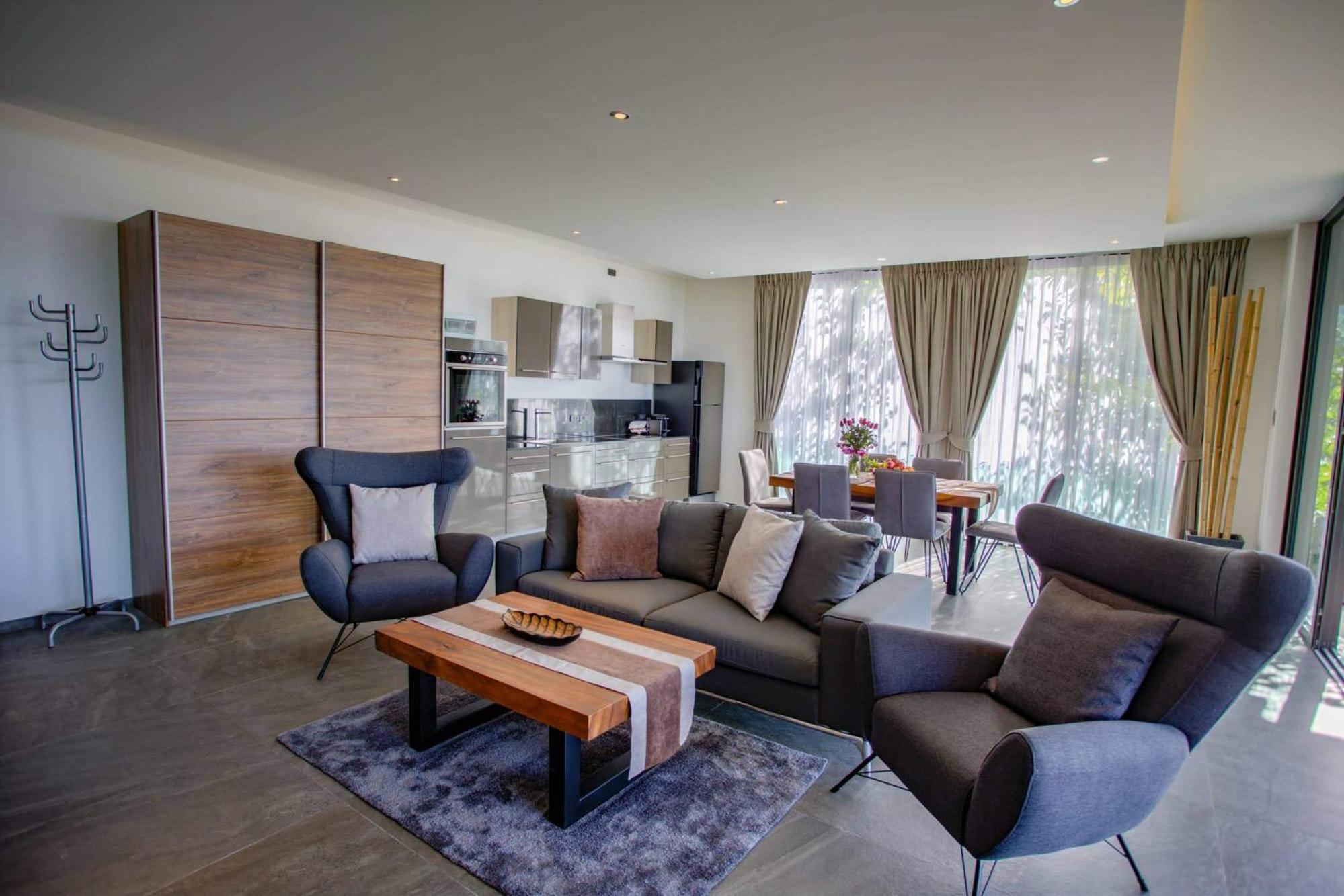 Apartment with Sea View - Photo 2