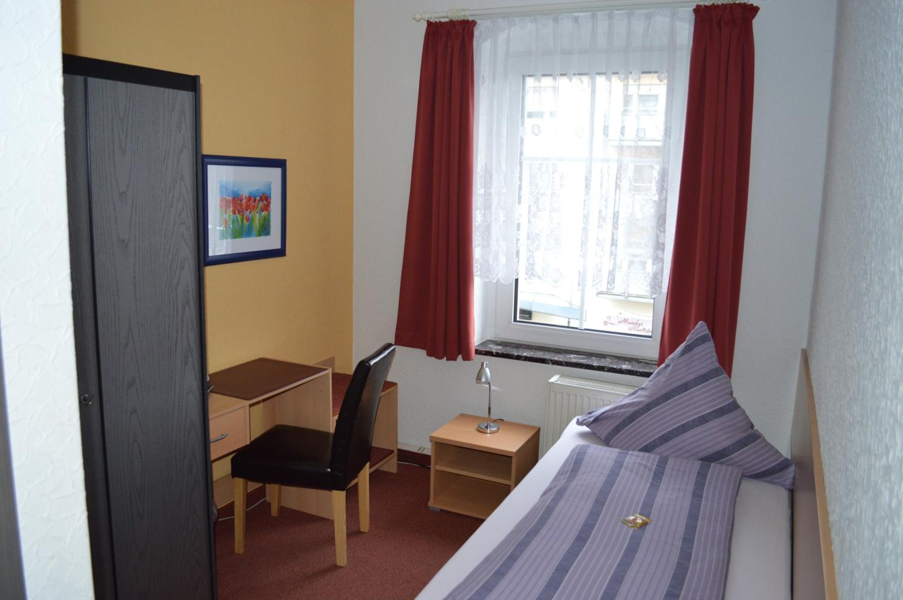 Standard Single Room photo 3