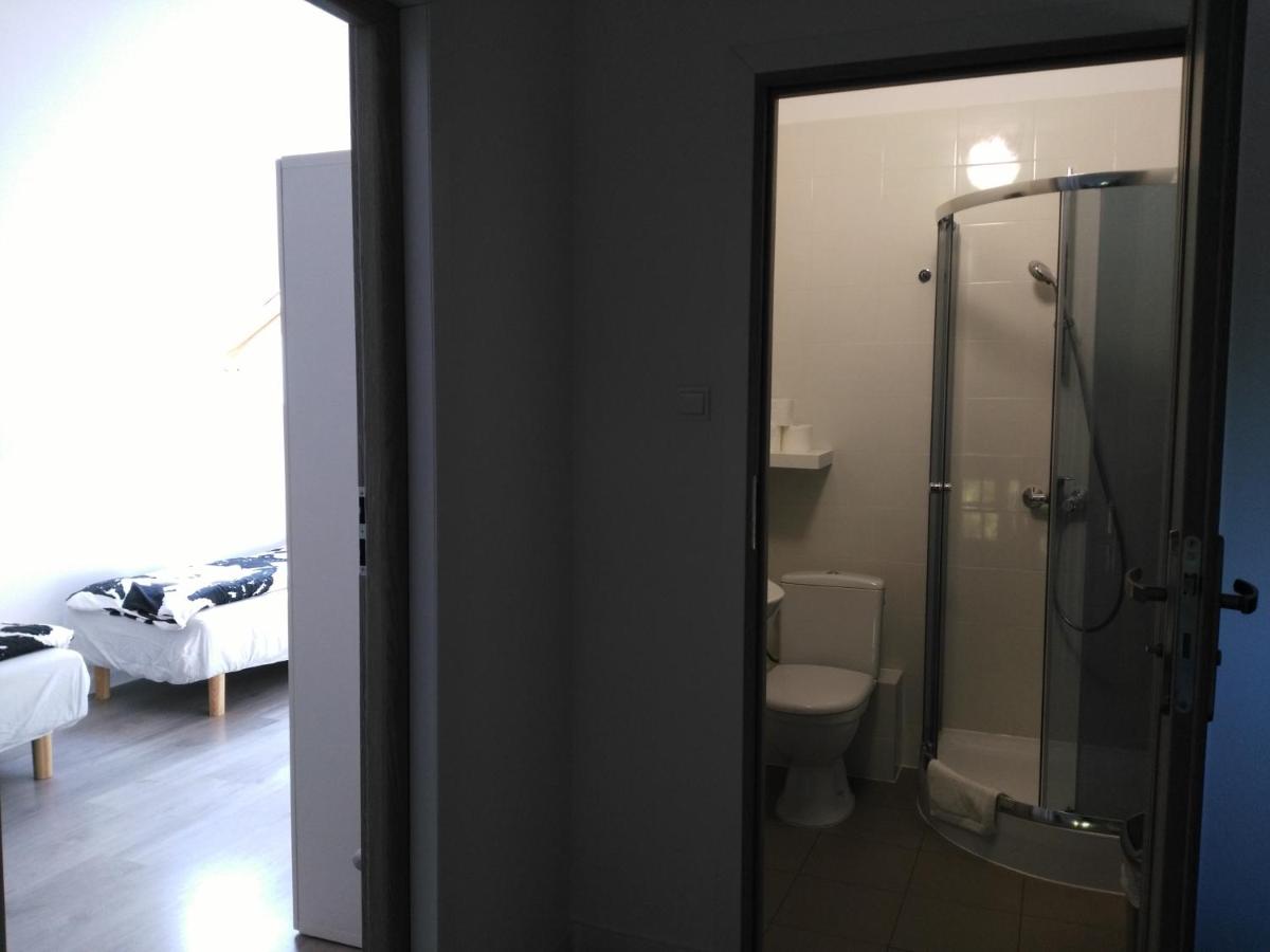 Three-Bedroom Apartment - Photo 3