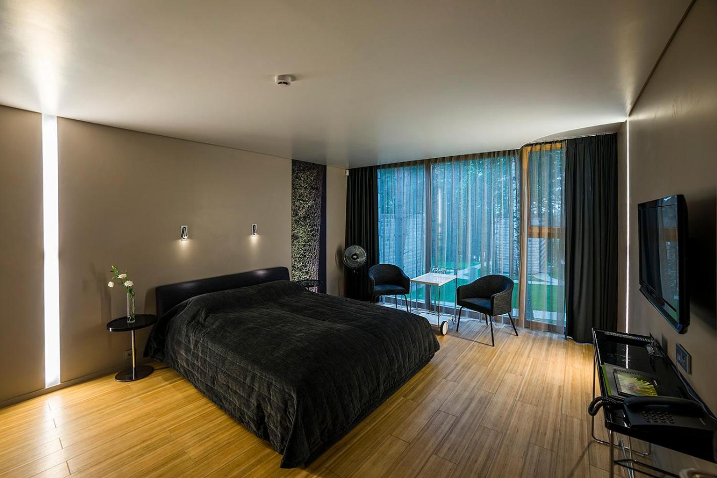 Double Room with Lake View