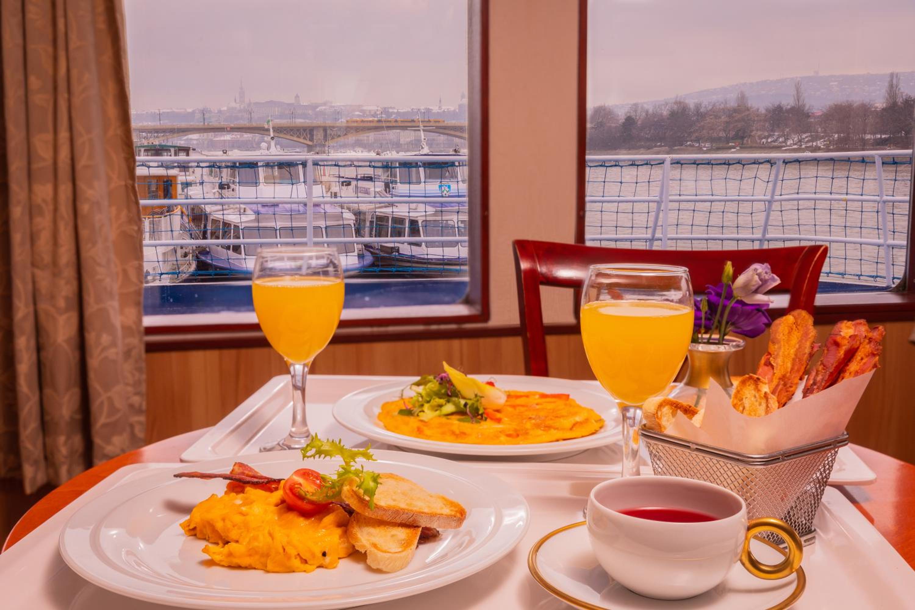 Superior Cabin on Boat - Photo 6