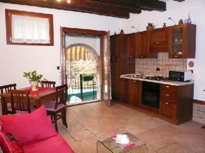 Apartment with Balcony photo 3