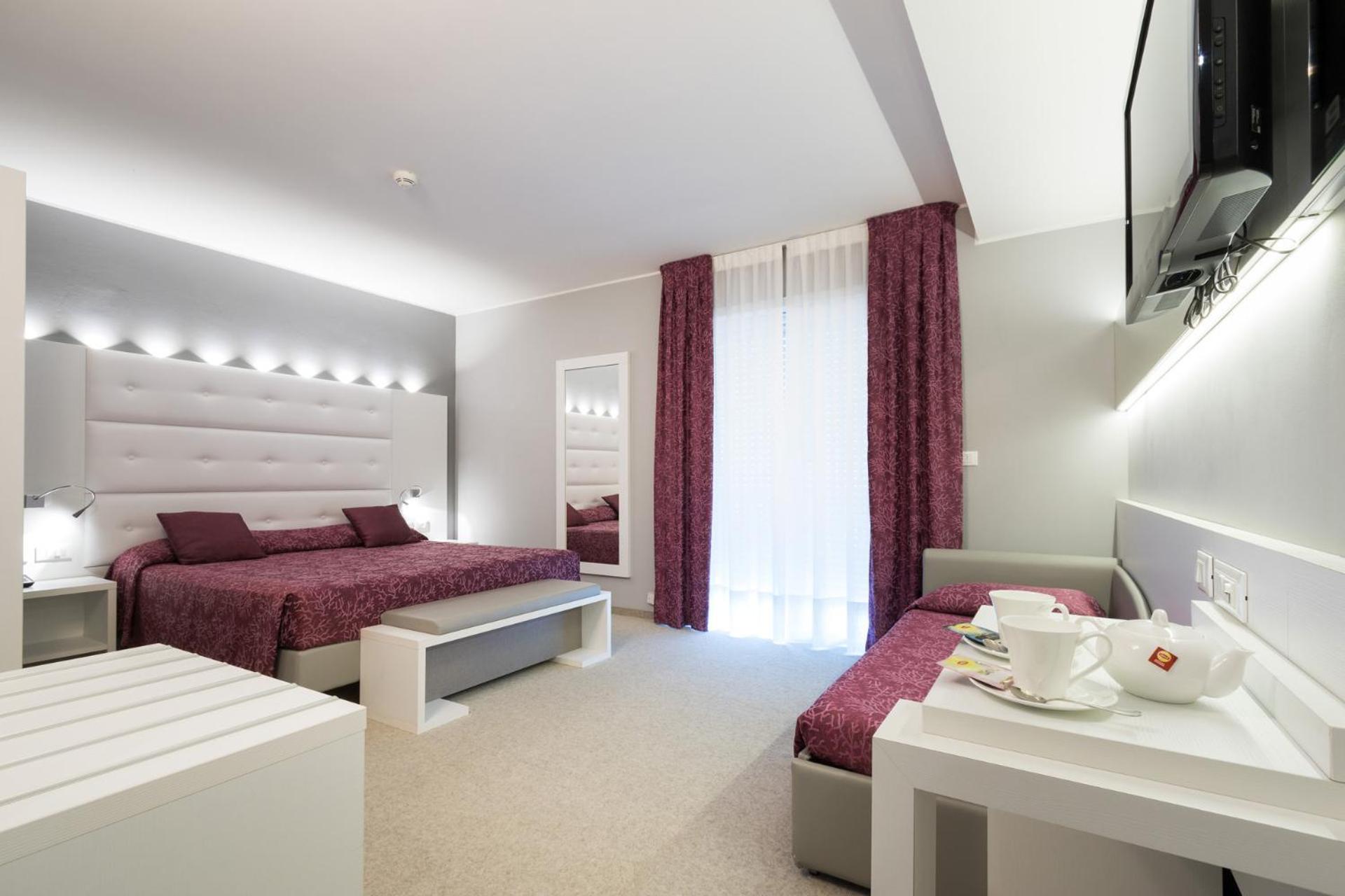 Deluxe Triple Room