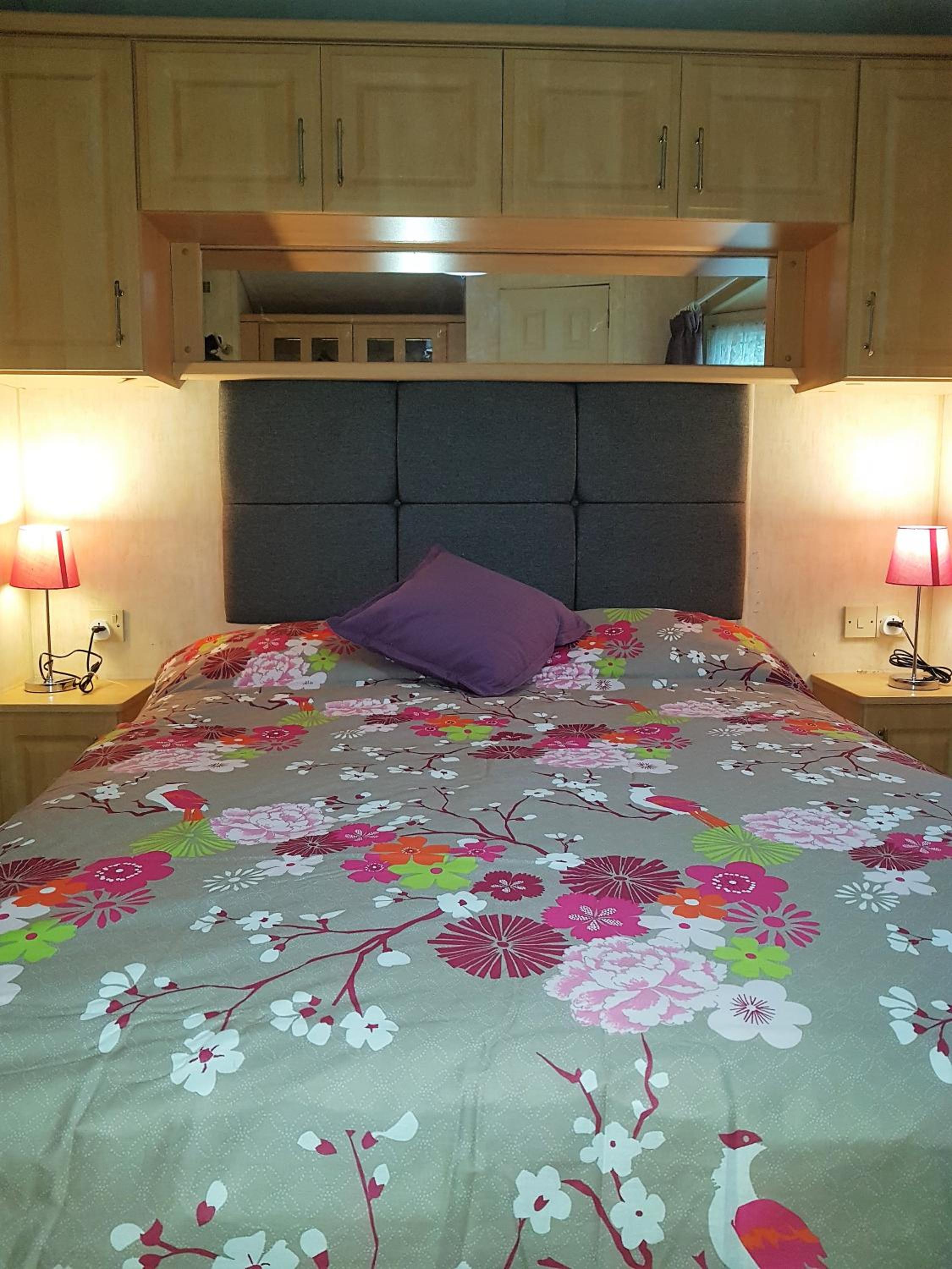 Mobile Home photo 3