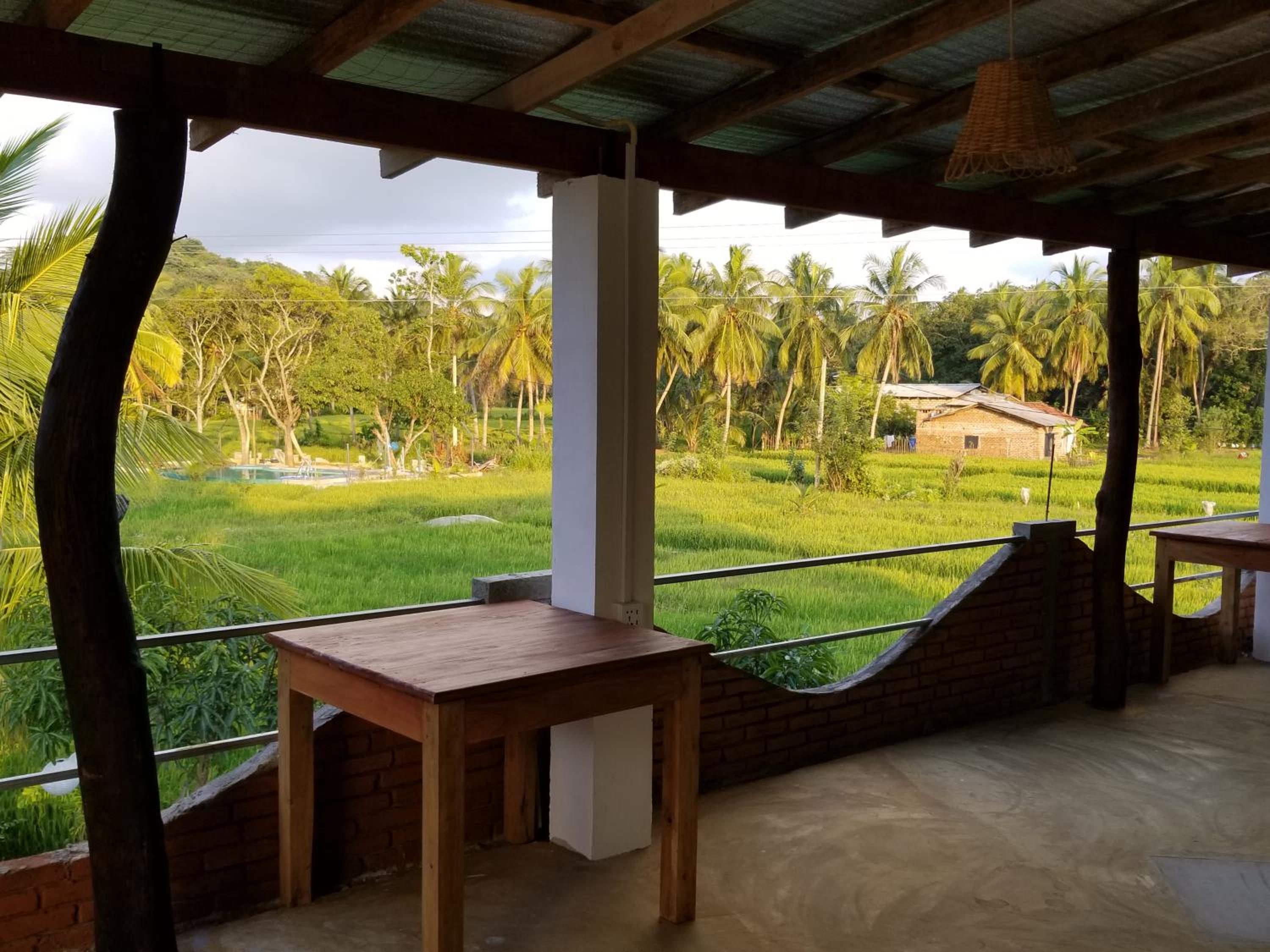 Deluxe Room with free 24 hours Check in & Check out  photo 2