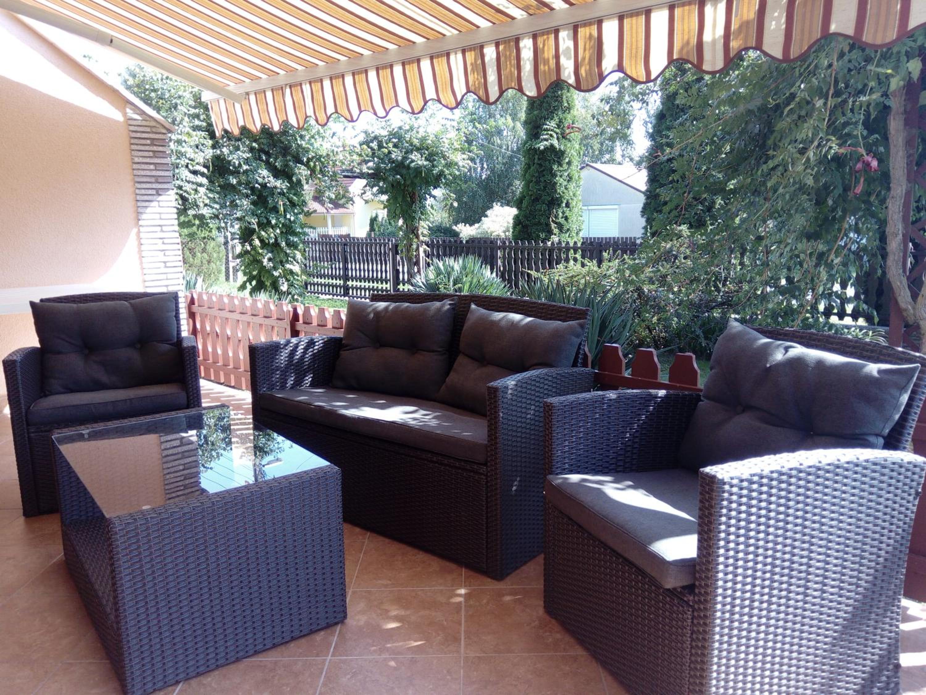 Villa photo 3
