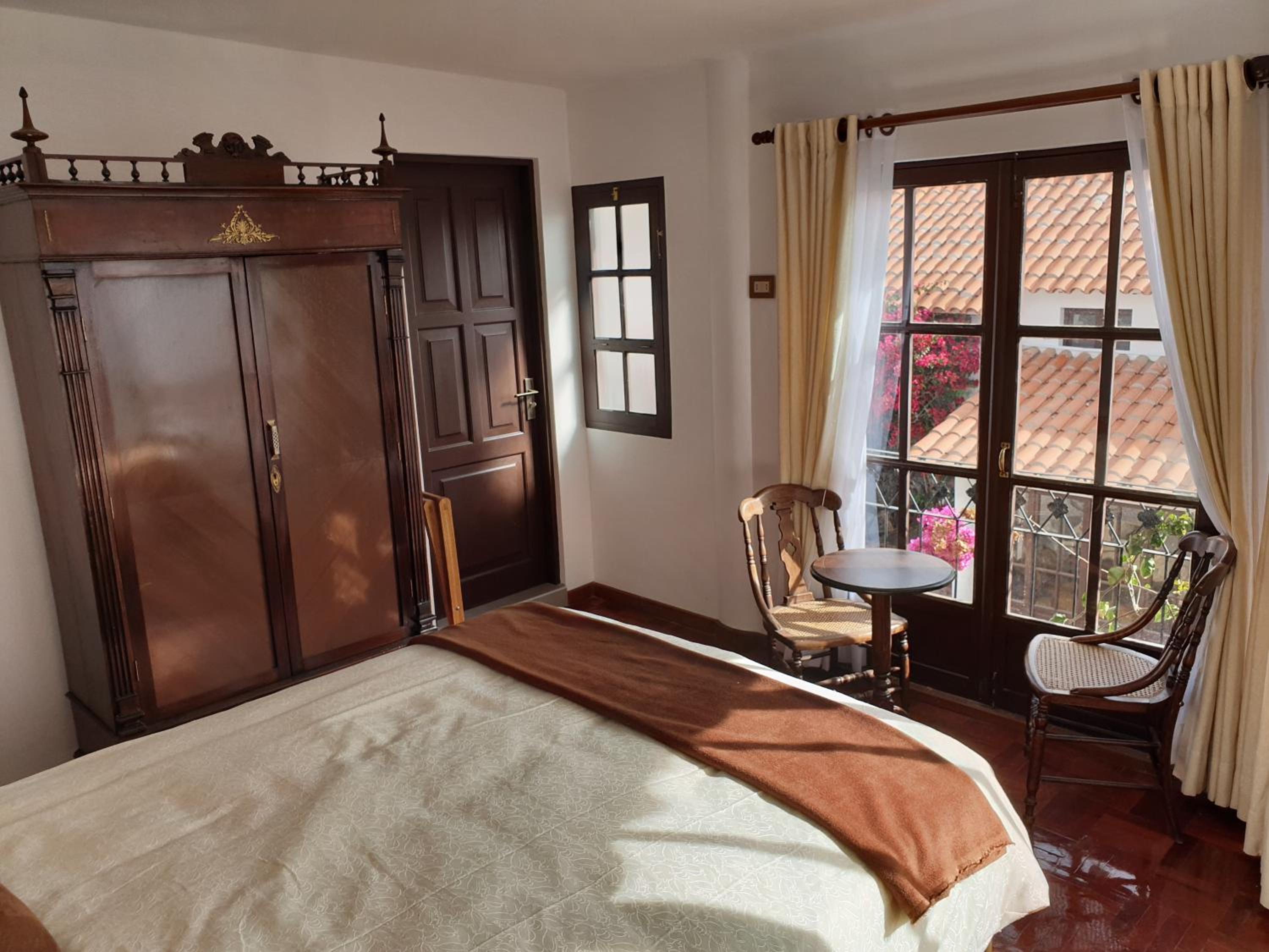 Double Room with Private Bathroom photo 2