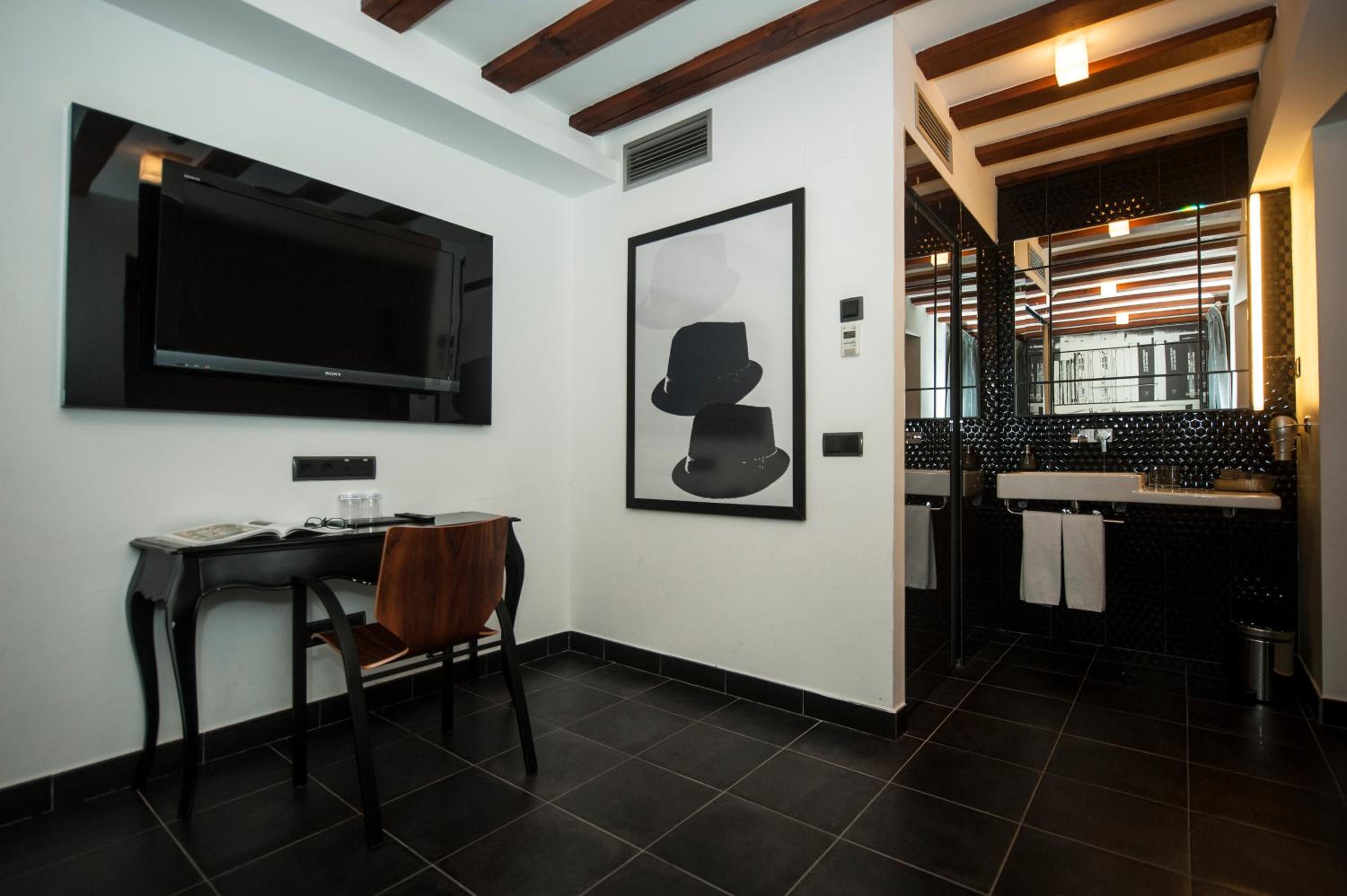 Junior Suite - Photo 3