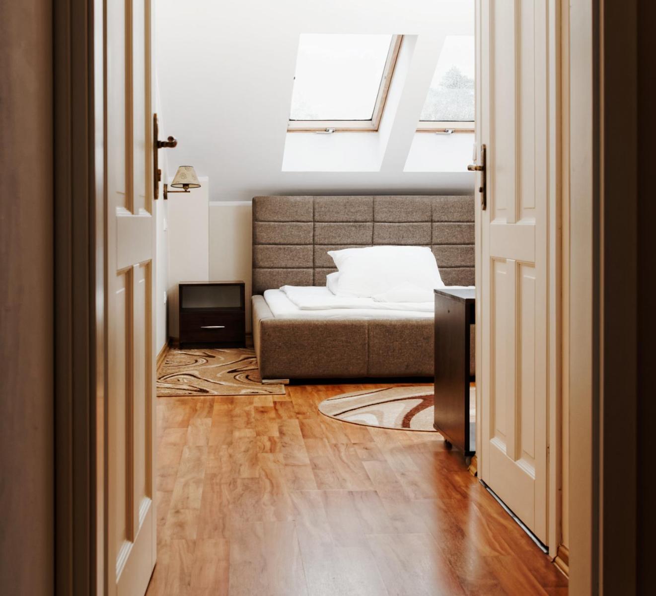 Standard Double or Twin Room photo 1