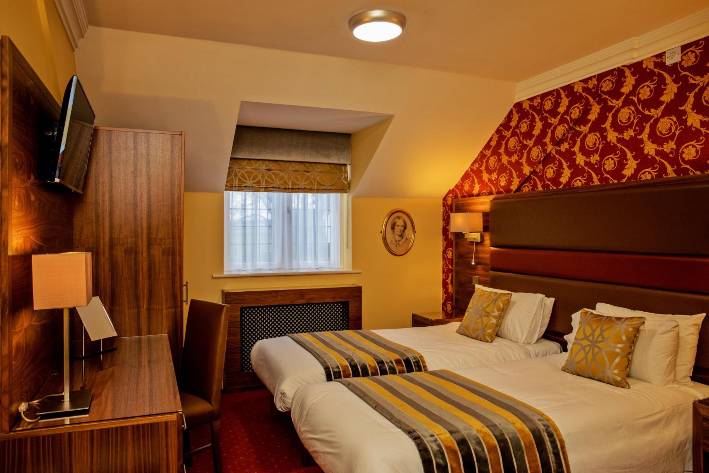 Standard Twin Room photo 3