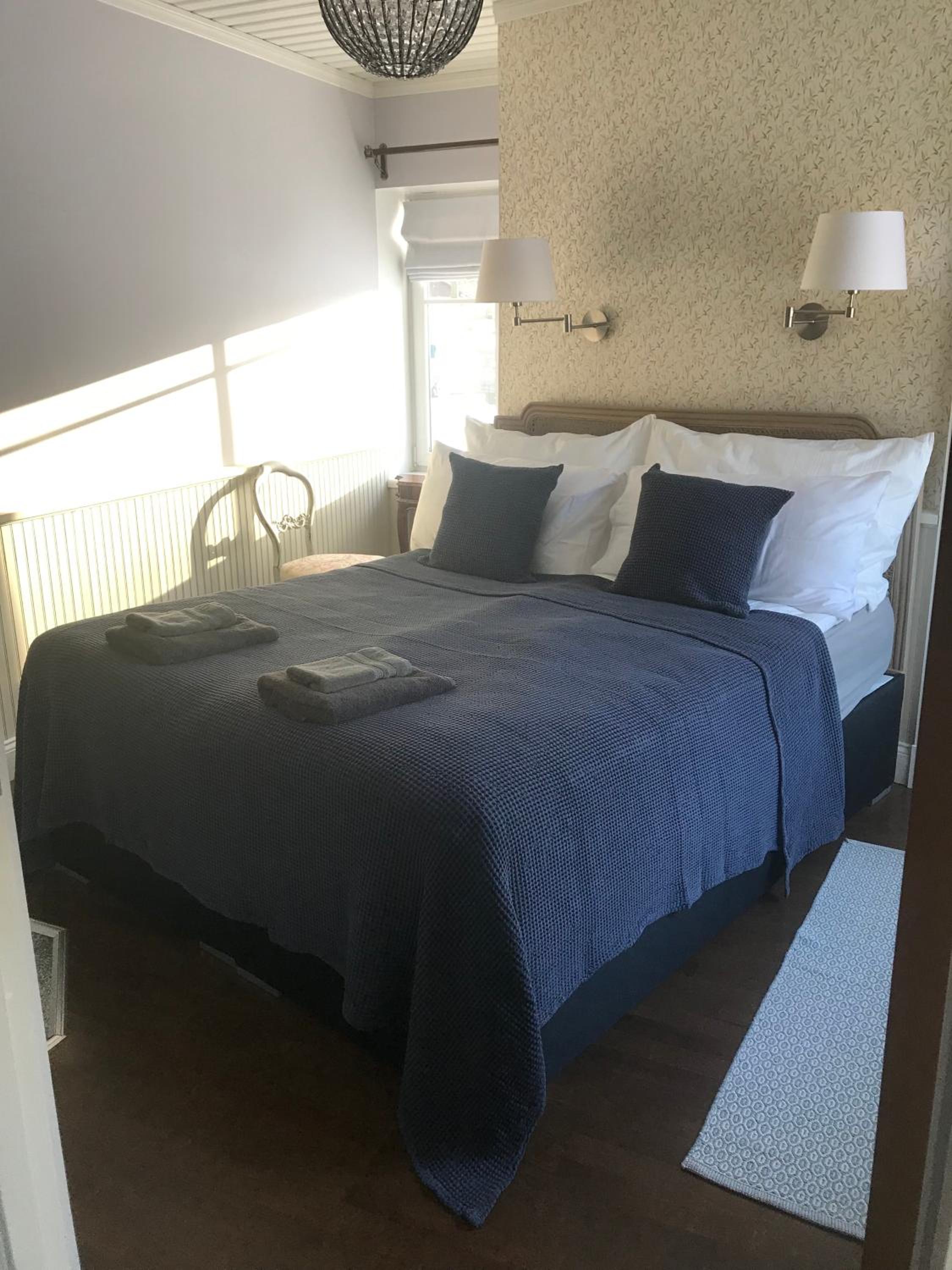 Double Room with Private Bathroom photo 2