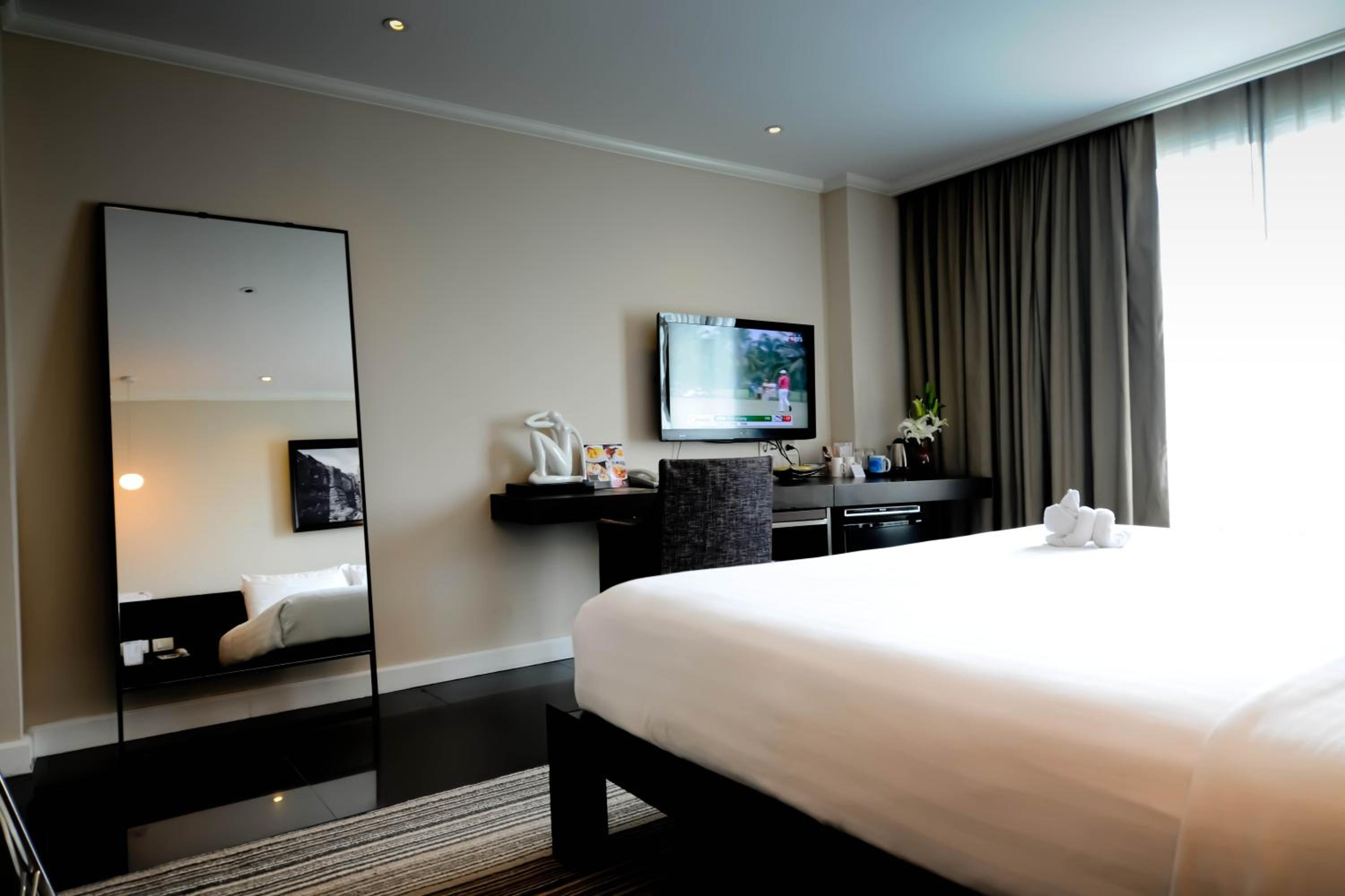 Deluxe Double or Twin Room photo 3