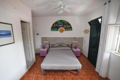 Two-Bedroom House photo 3