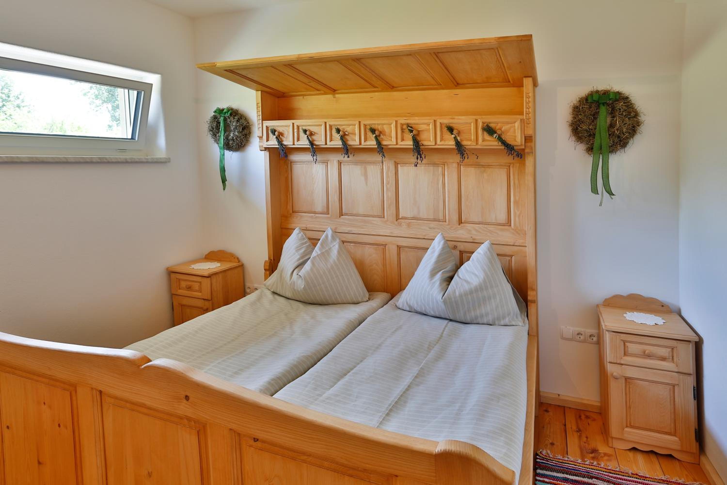 Comfort One-Bedroom Apartment with Balcony photo 1