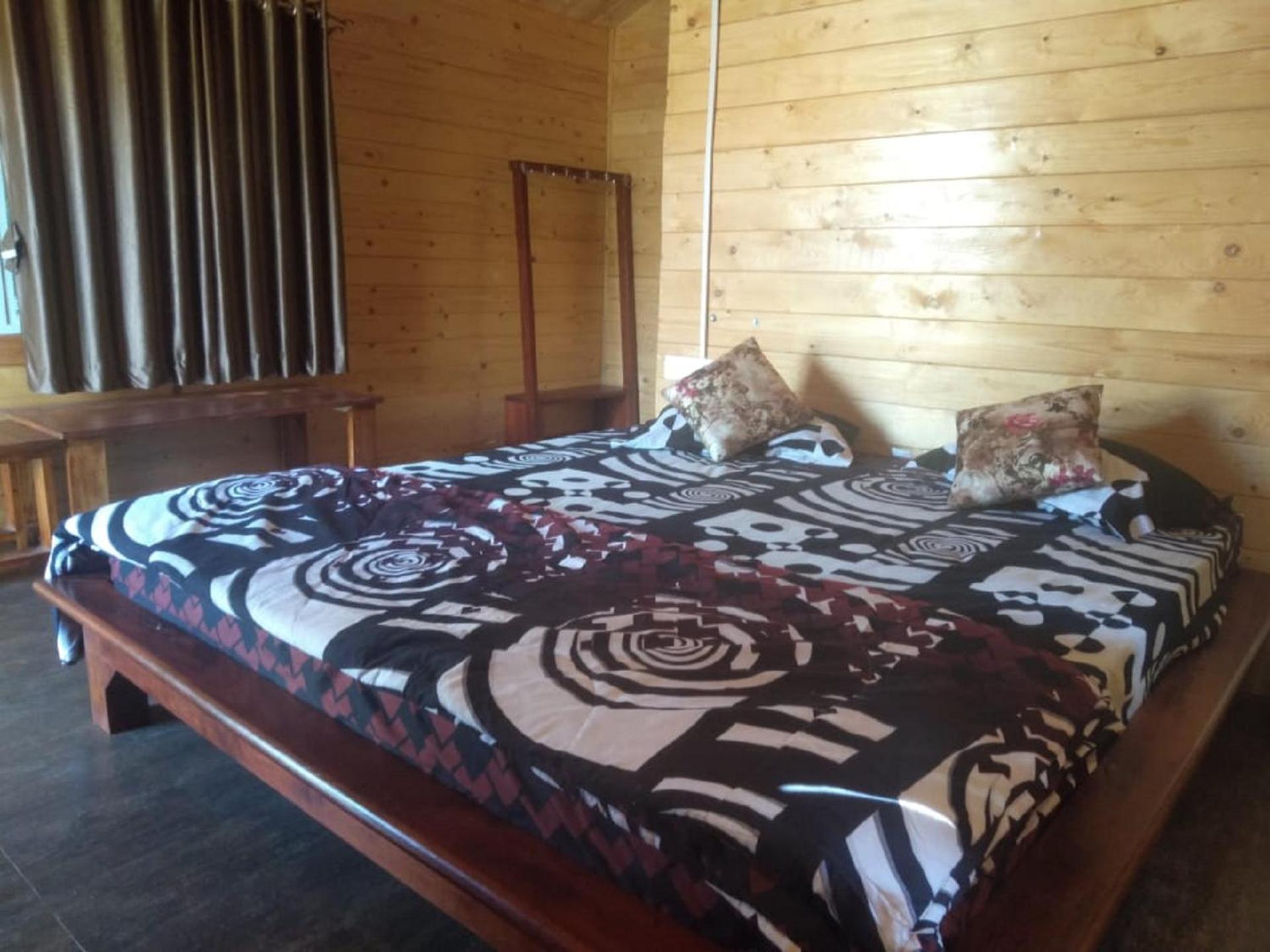 Double Room with Mountain View - Photo 11