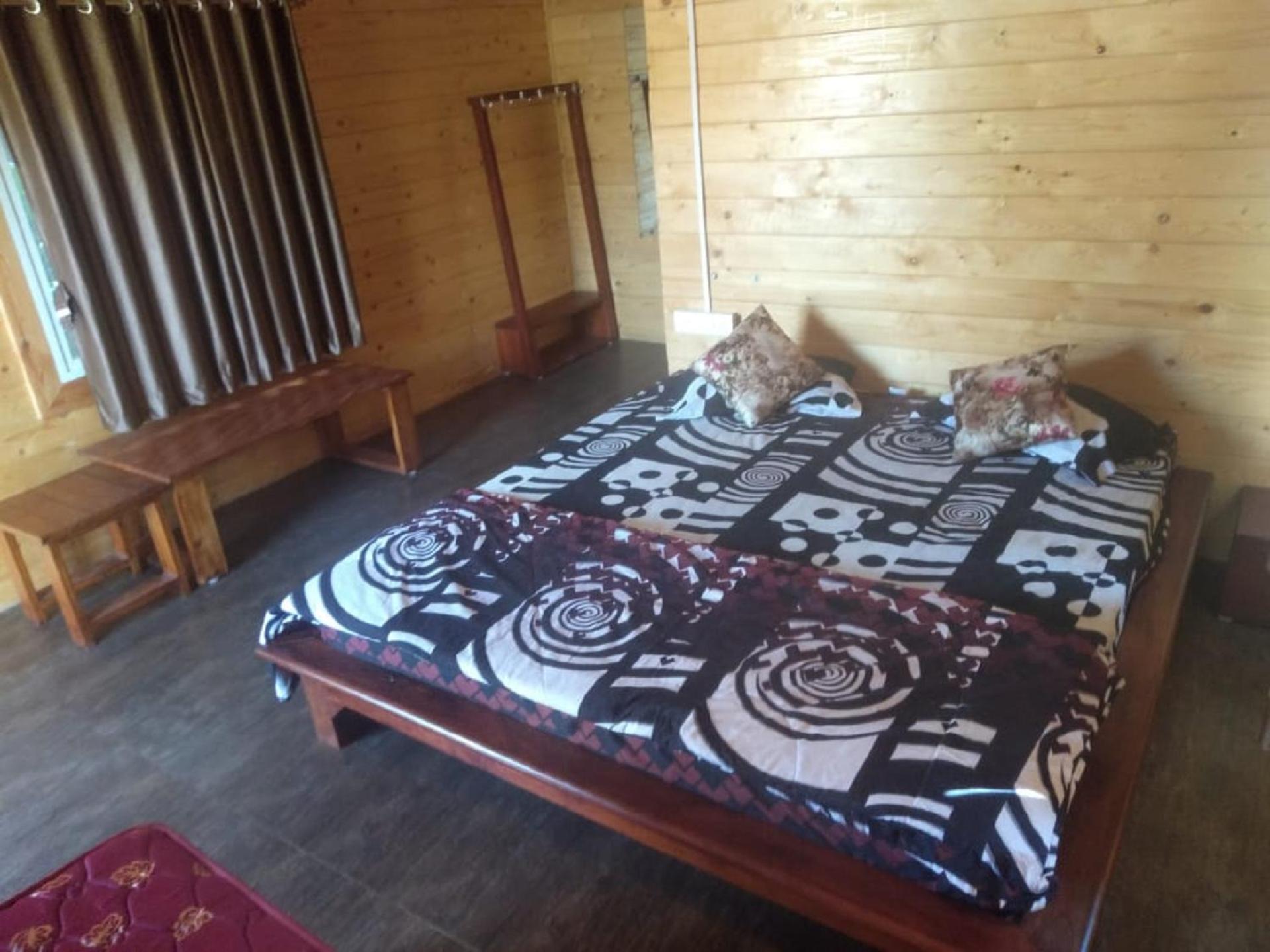 Double Room with Mountain View - Photo 10
