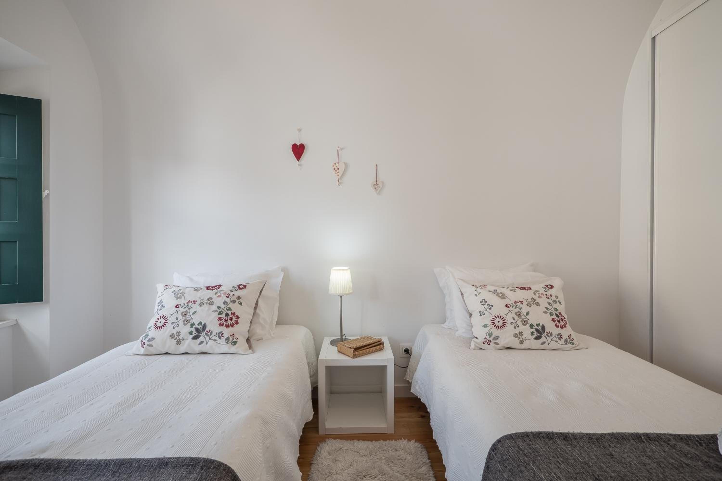 Apartment - Split Level - Photo 12