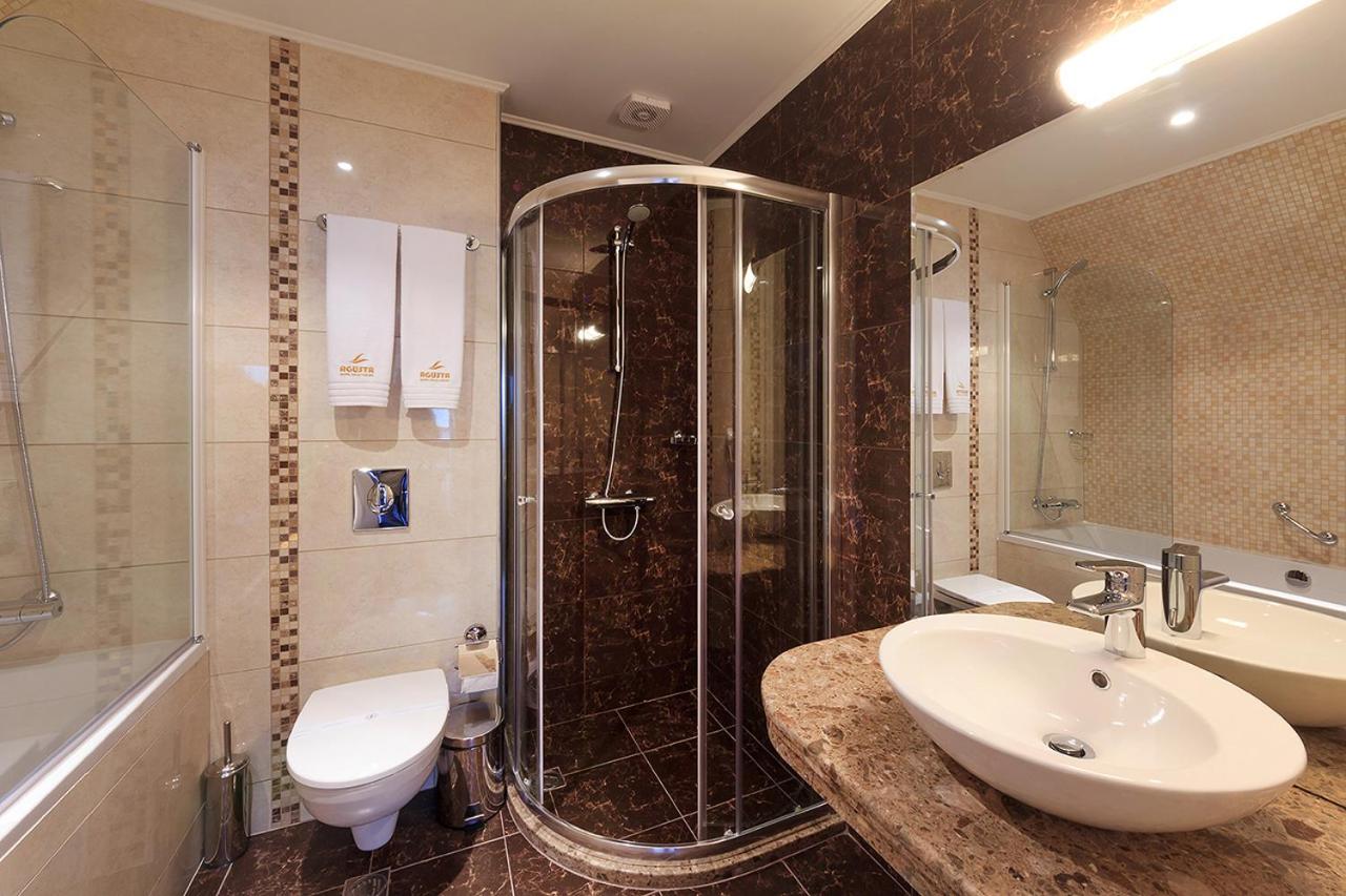 Double Room - Photo 3