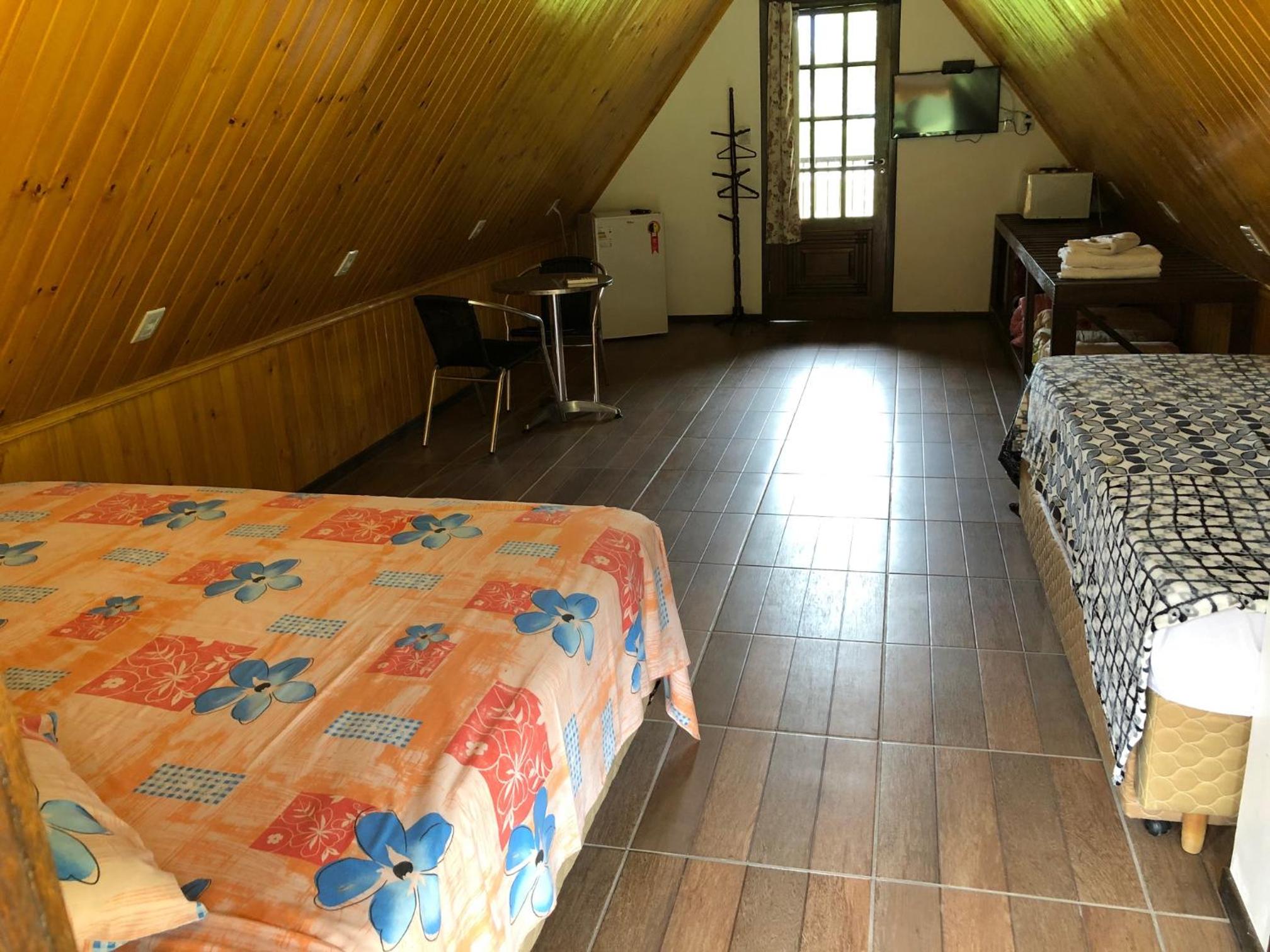 Deluxe Double or Twin Room photo 2