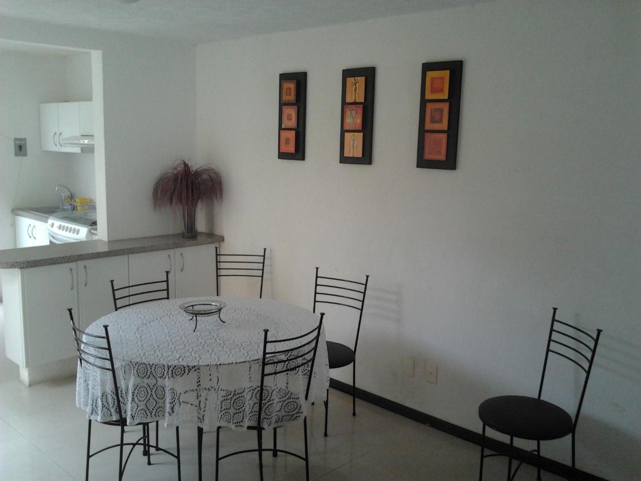 Three-Bedroom Townhouse - Photo 9