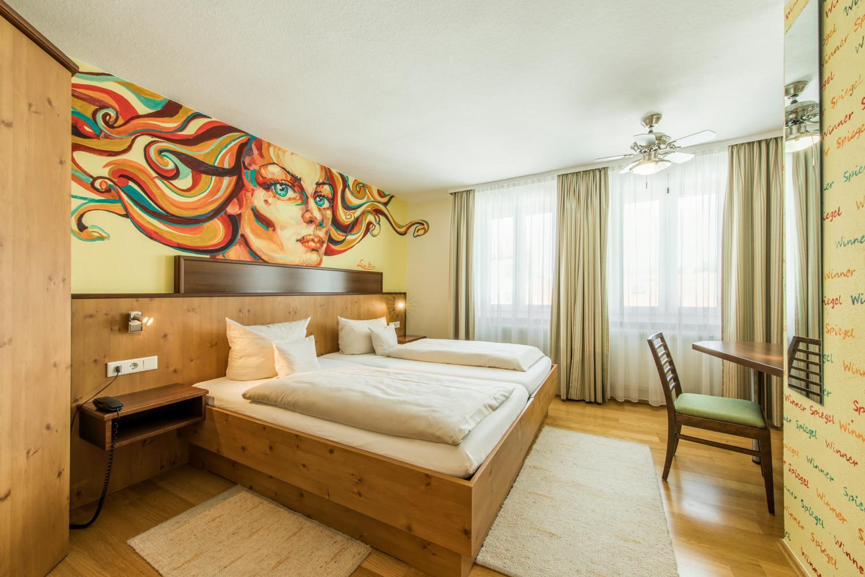 Double Room - Photo 6