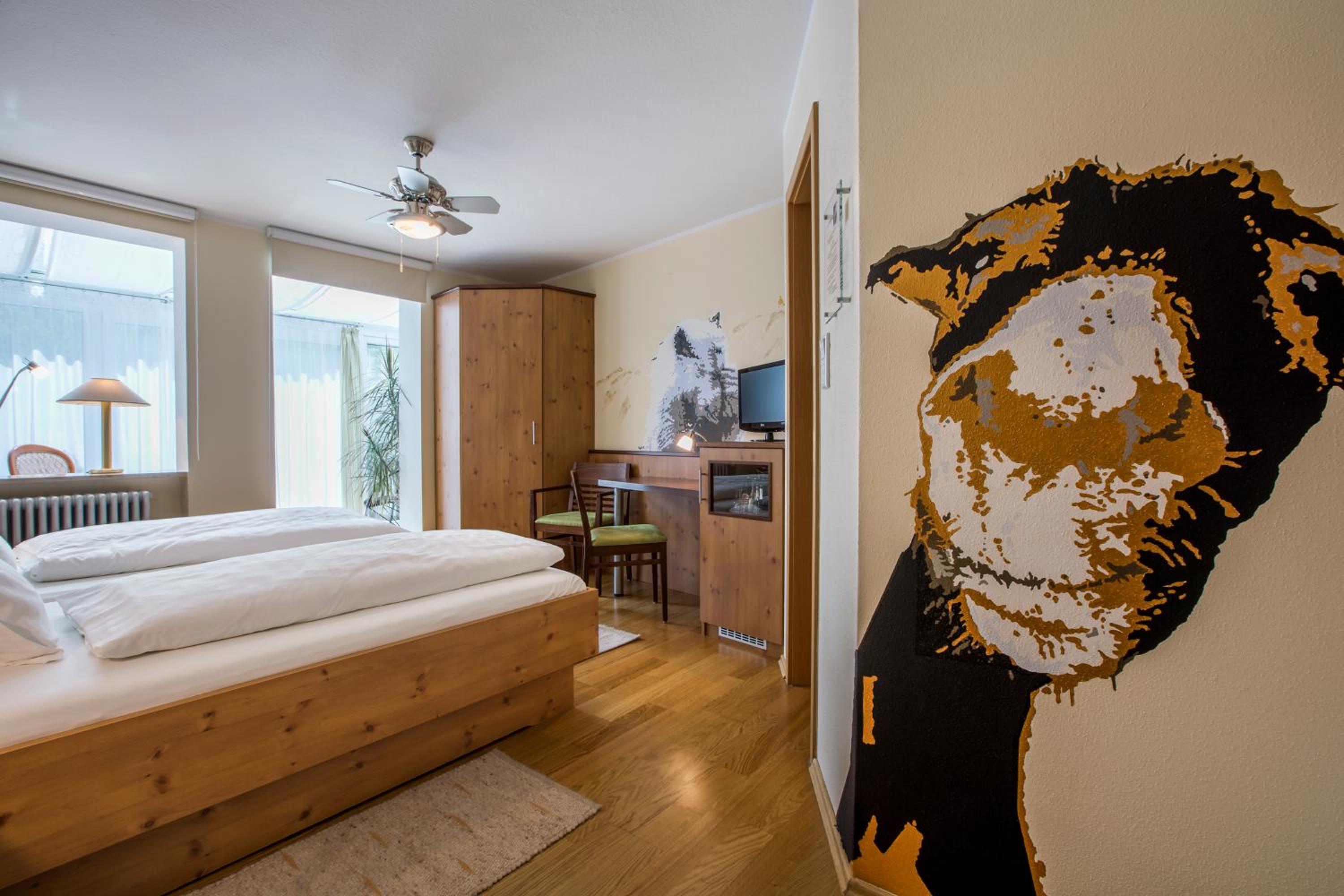 Double Room - Photo 10