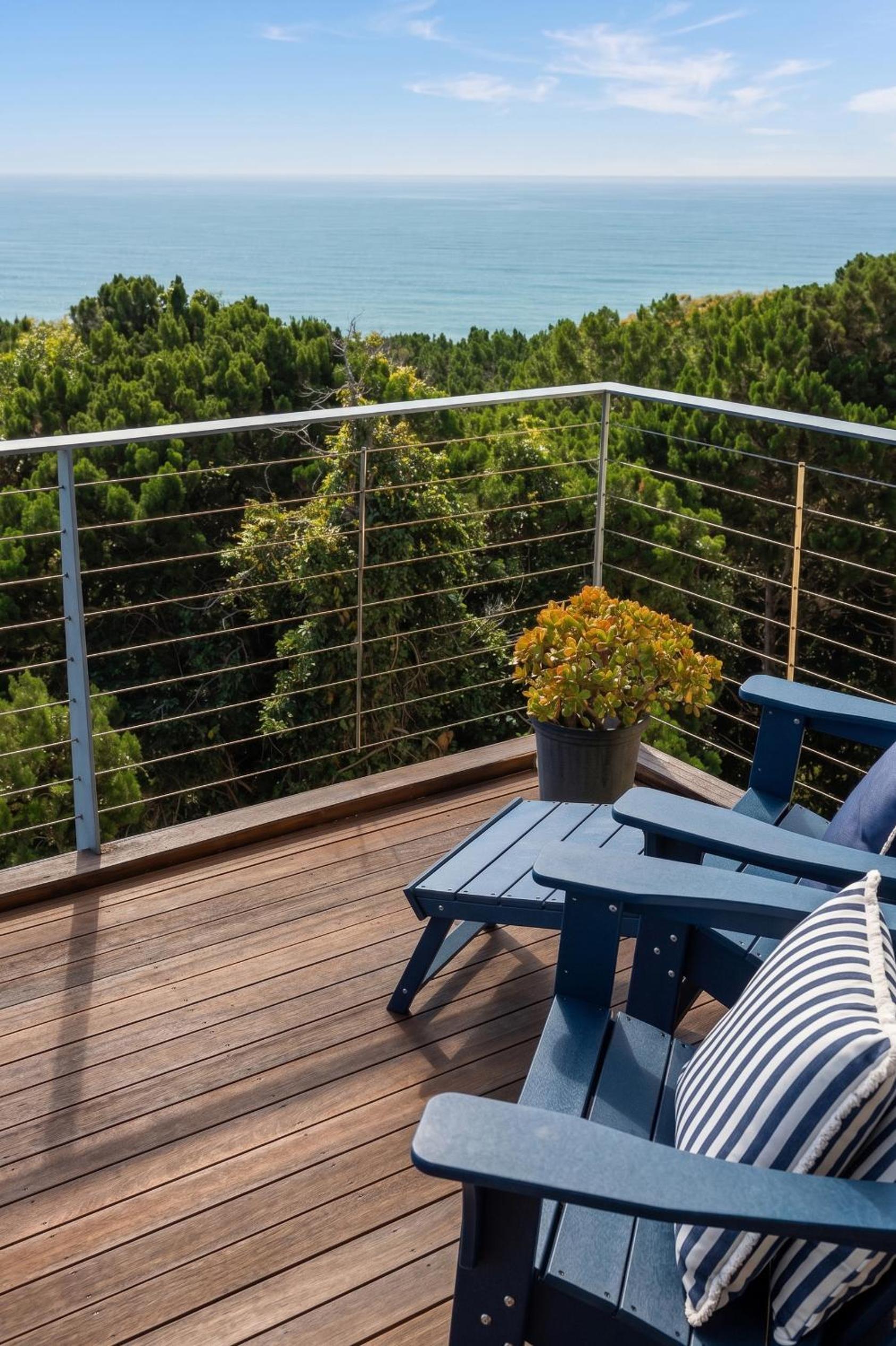Three-Bedroom Apartment with Sea View