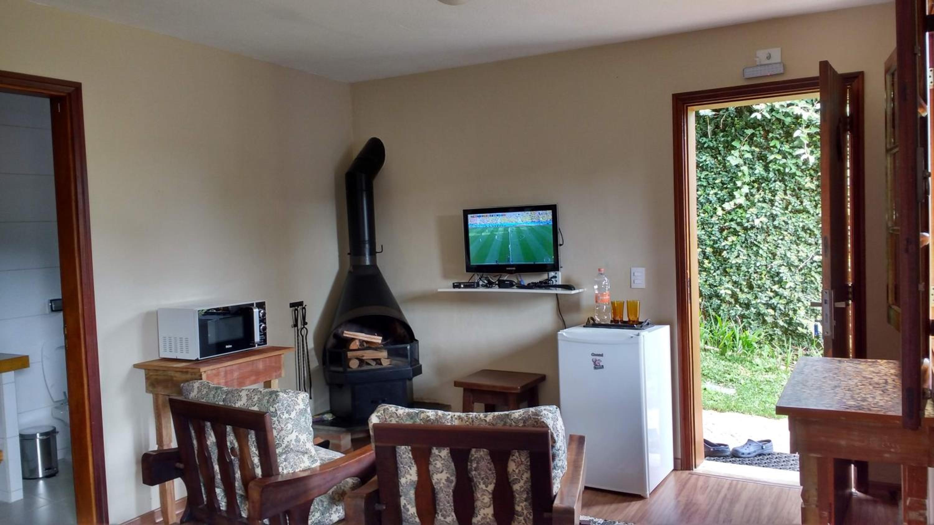 Junior Suite with Pool View photo 1