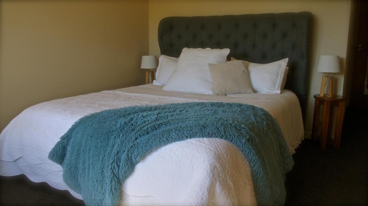 Deluxe King Room photo 3