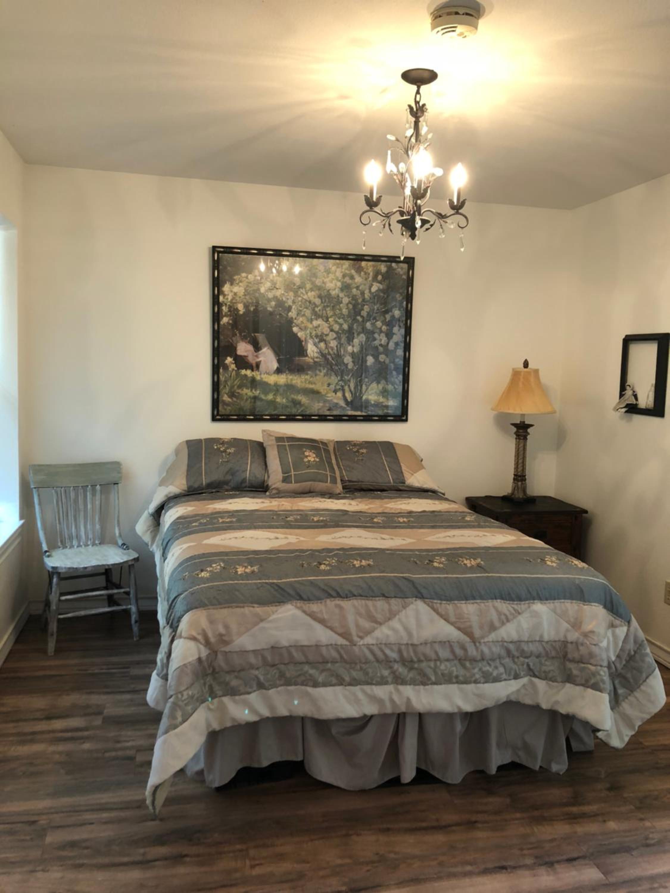 One-Bedroom House - Photo 1