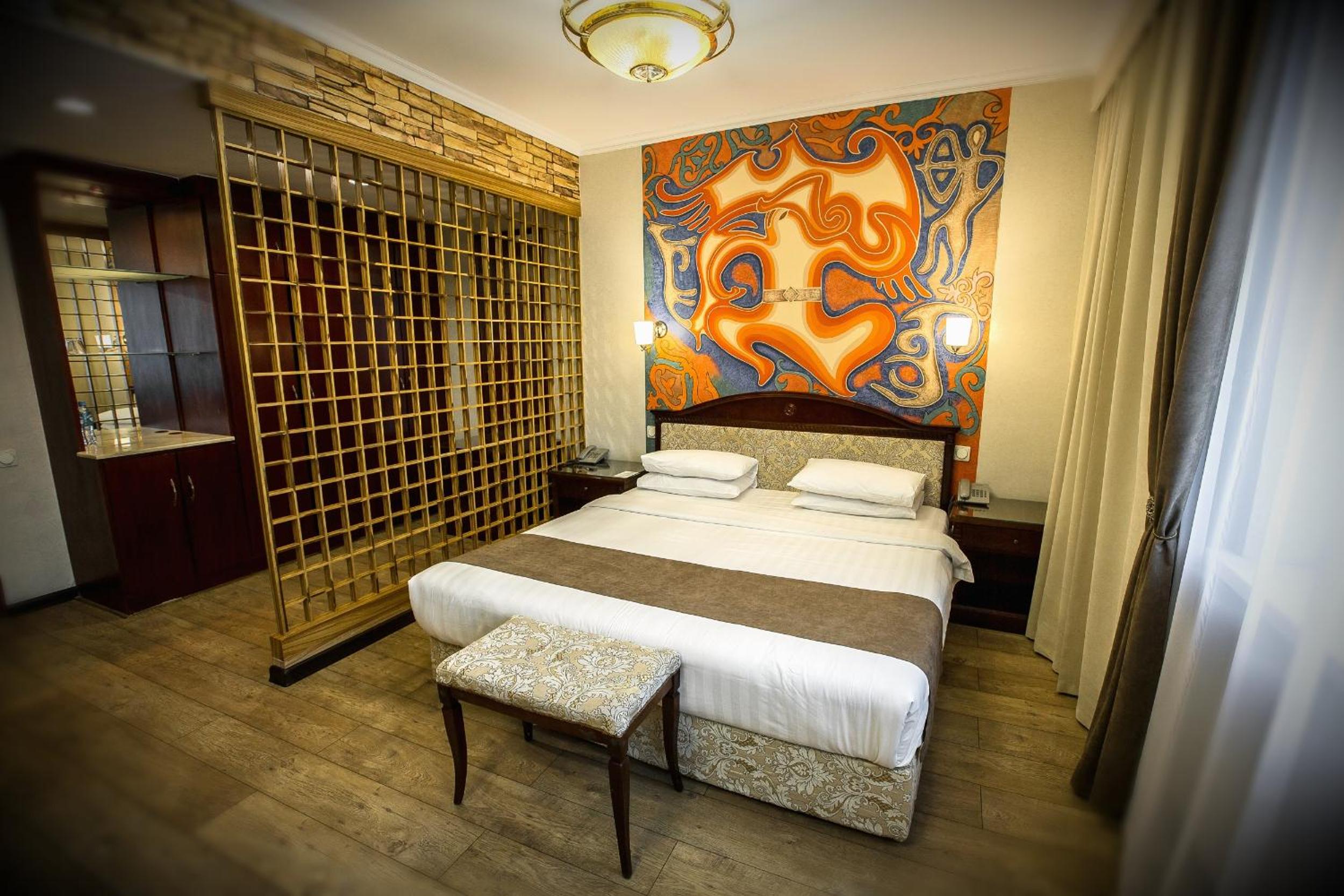Business Double Room with King Size Bed  photo 1