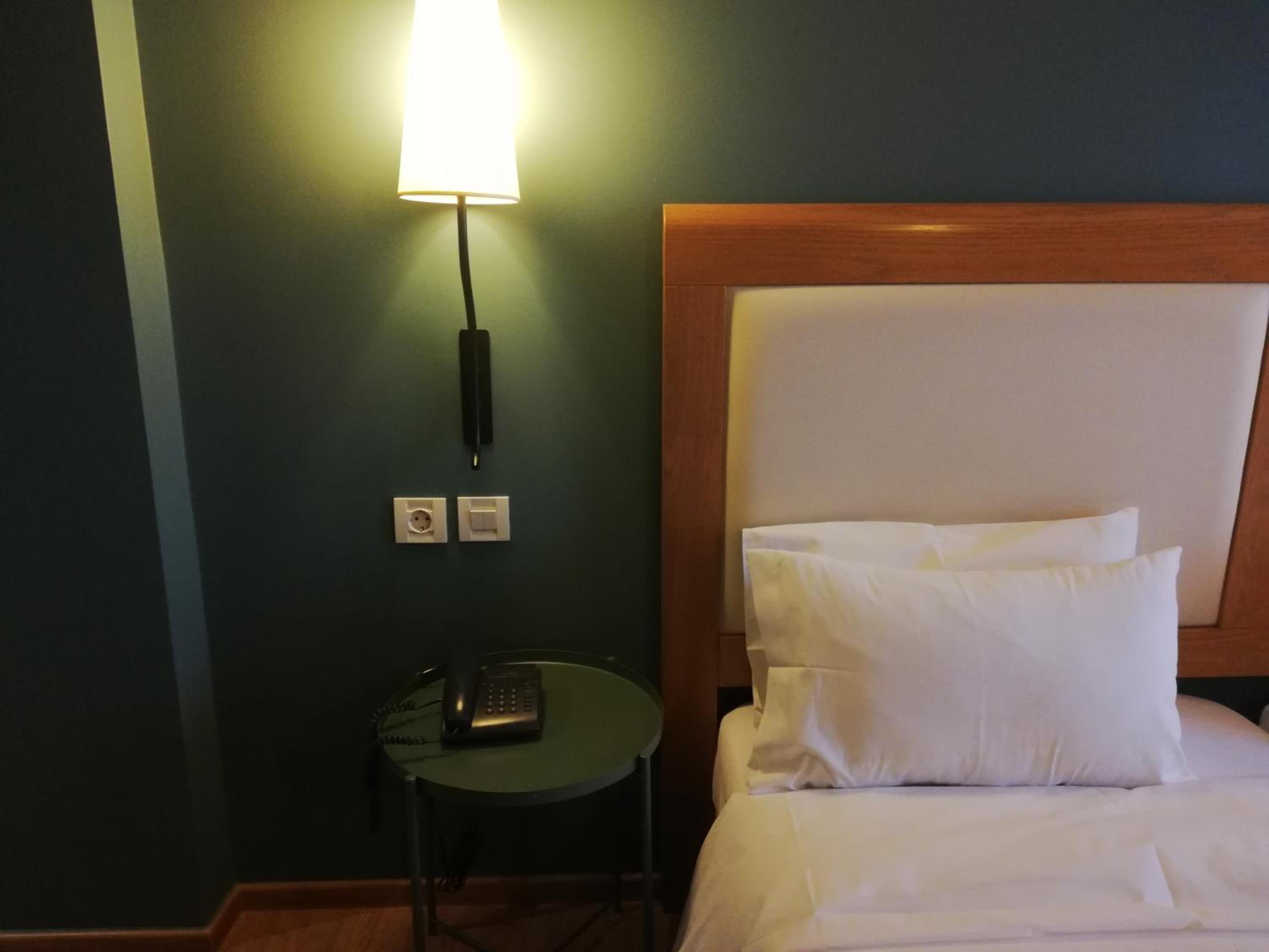 Triple Room (2 Adults + 1 Child) - Photo 2