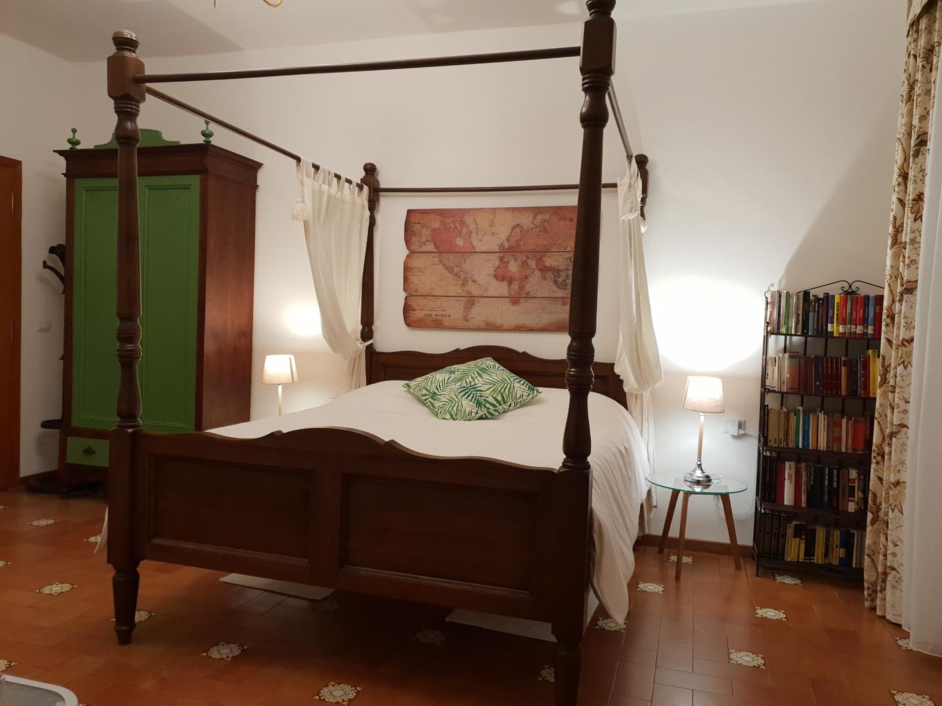 Deluxe Room - Photo 18