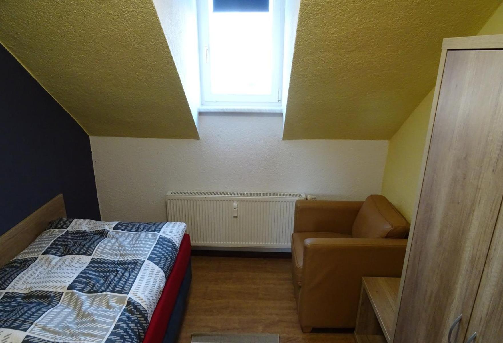 Three-Bedroom Apartment photo 2