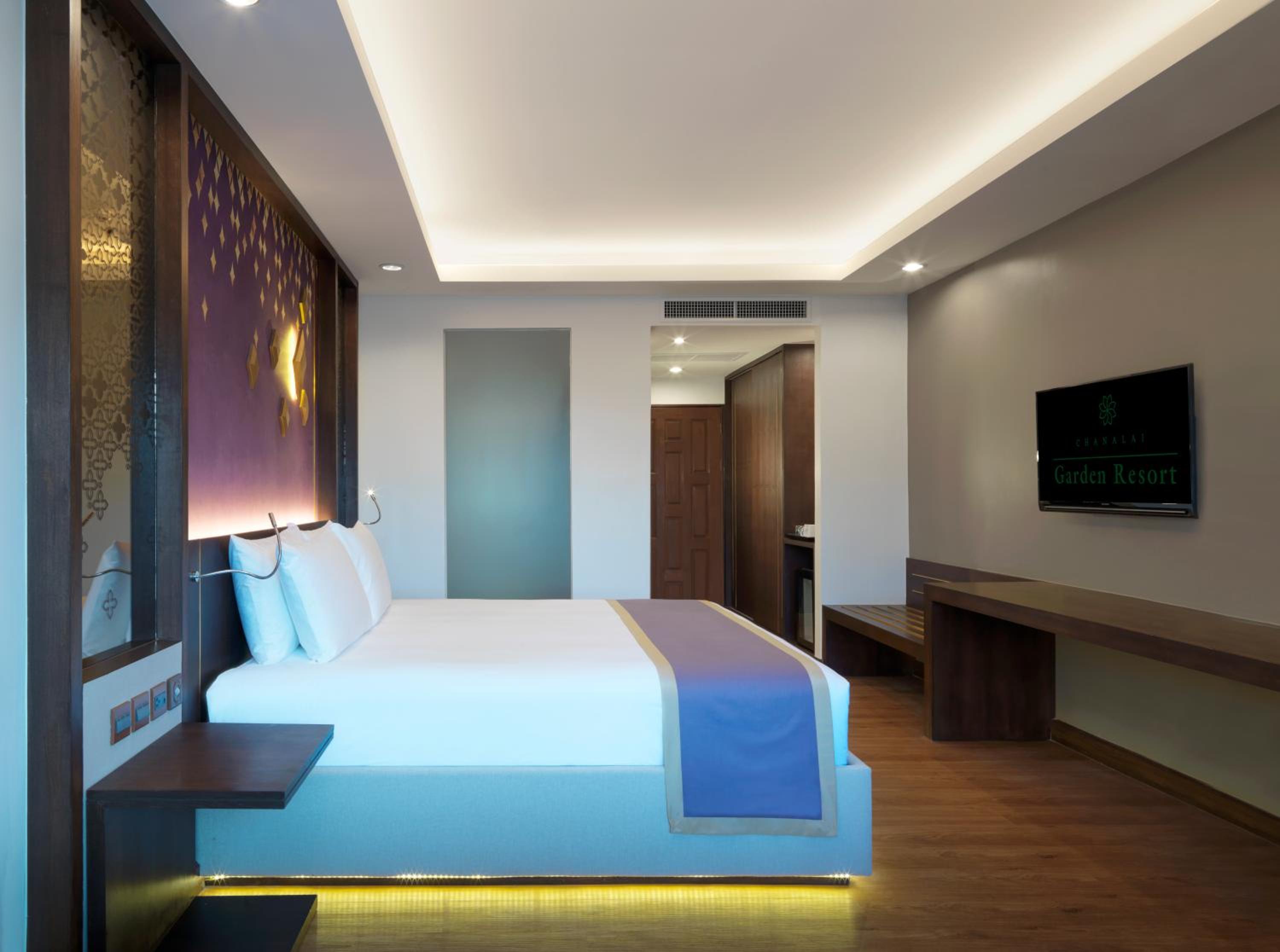 Signature Club Room photo 3